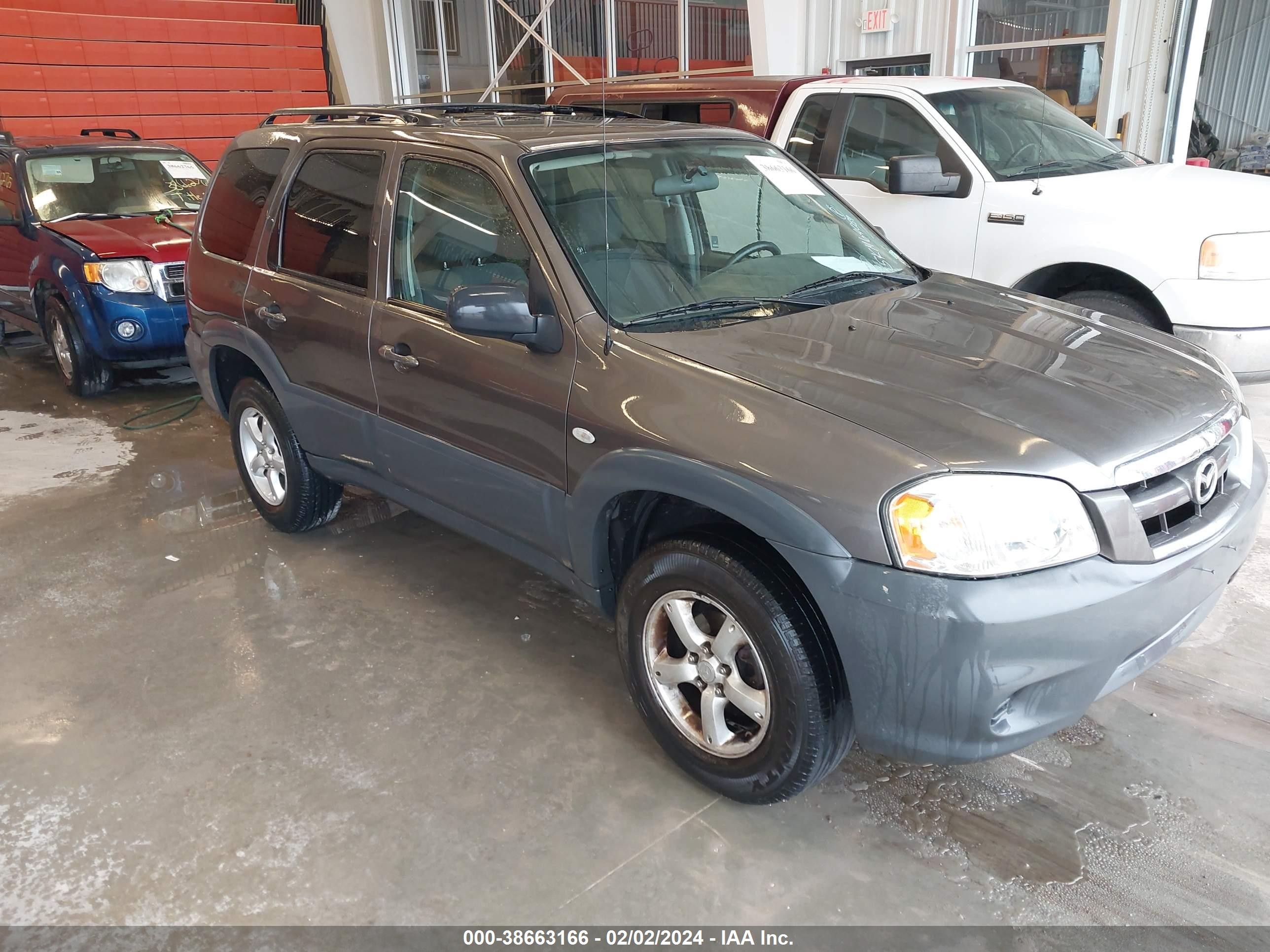 MAZDA TRIBUTE 2005 4f2yz02z55km64059