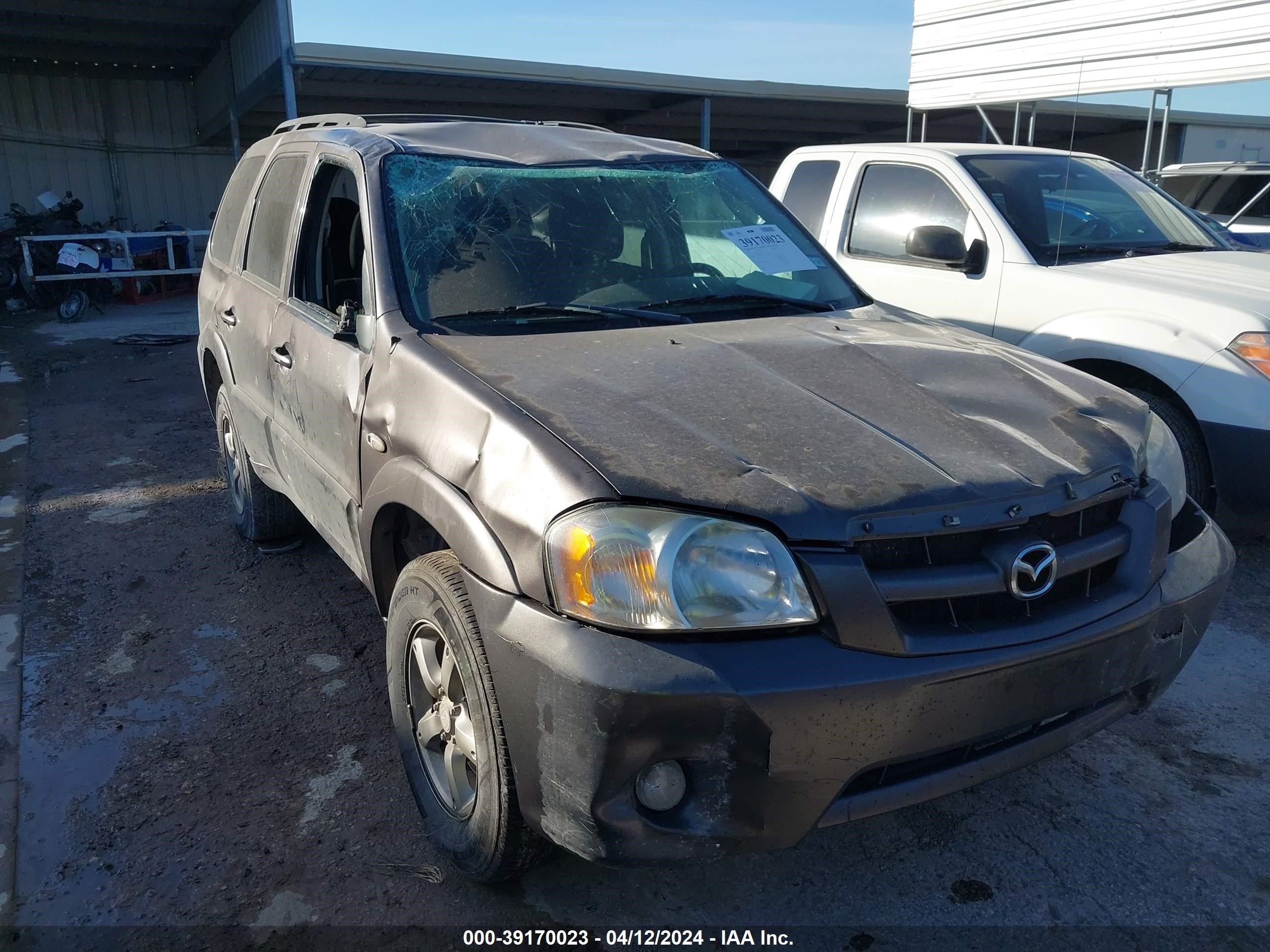 MAZDA TRIBUTE 2005 4f2yz04105km64719