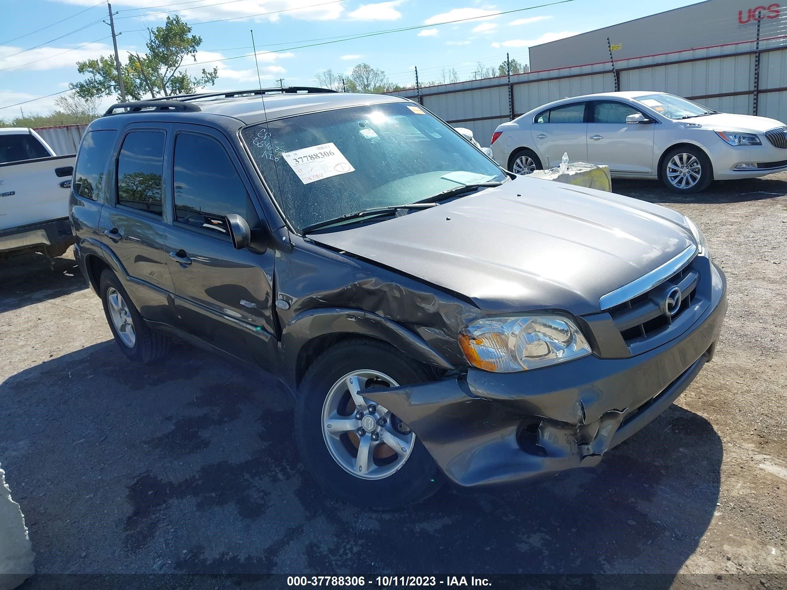 MAZDA TRIBUTE 2006 4f2yz04156km07739