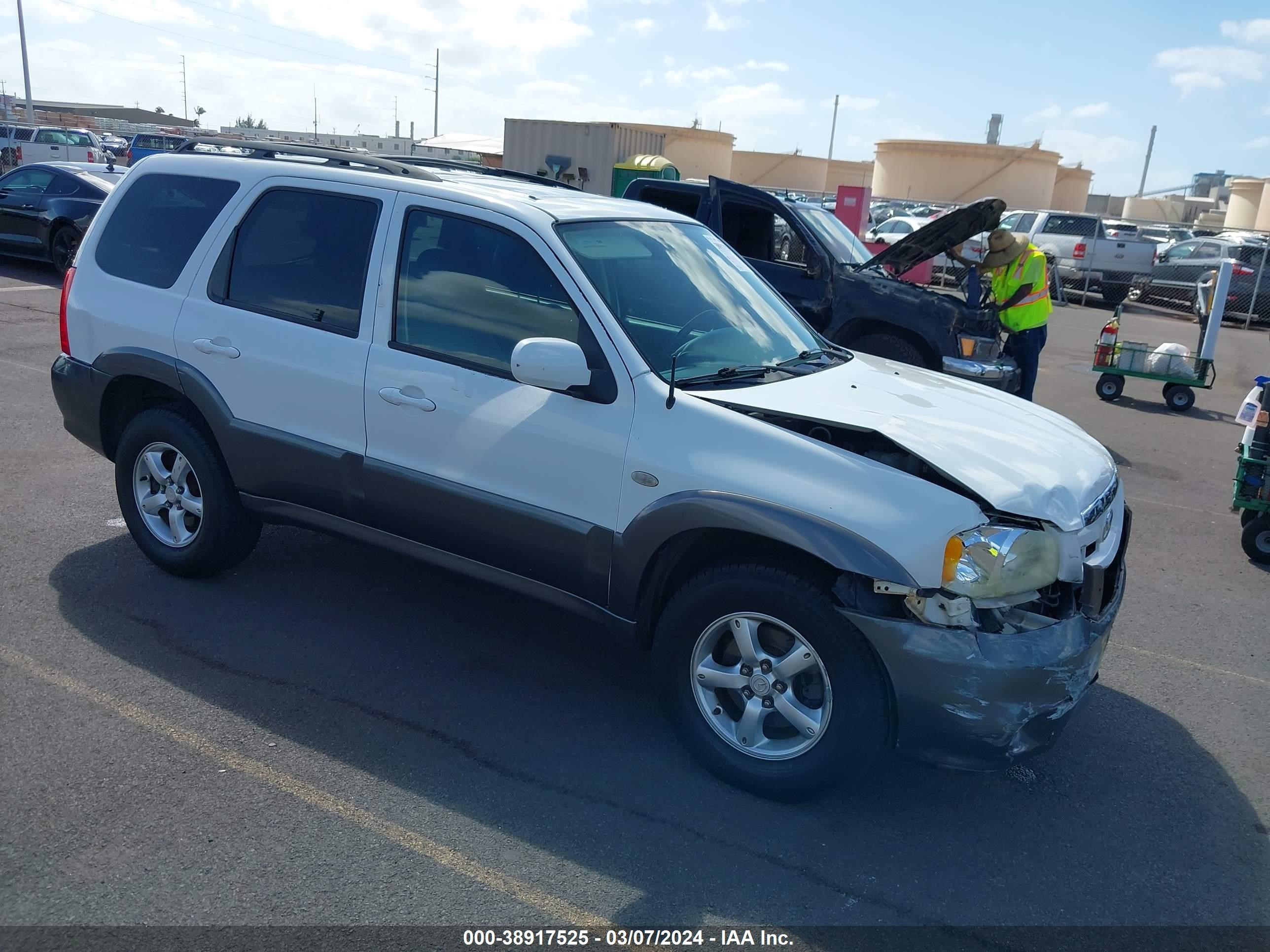 MAZDA TRIBUTE 2005 4f2yz04165km33104