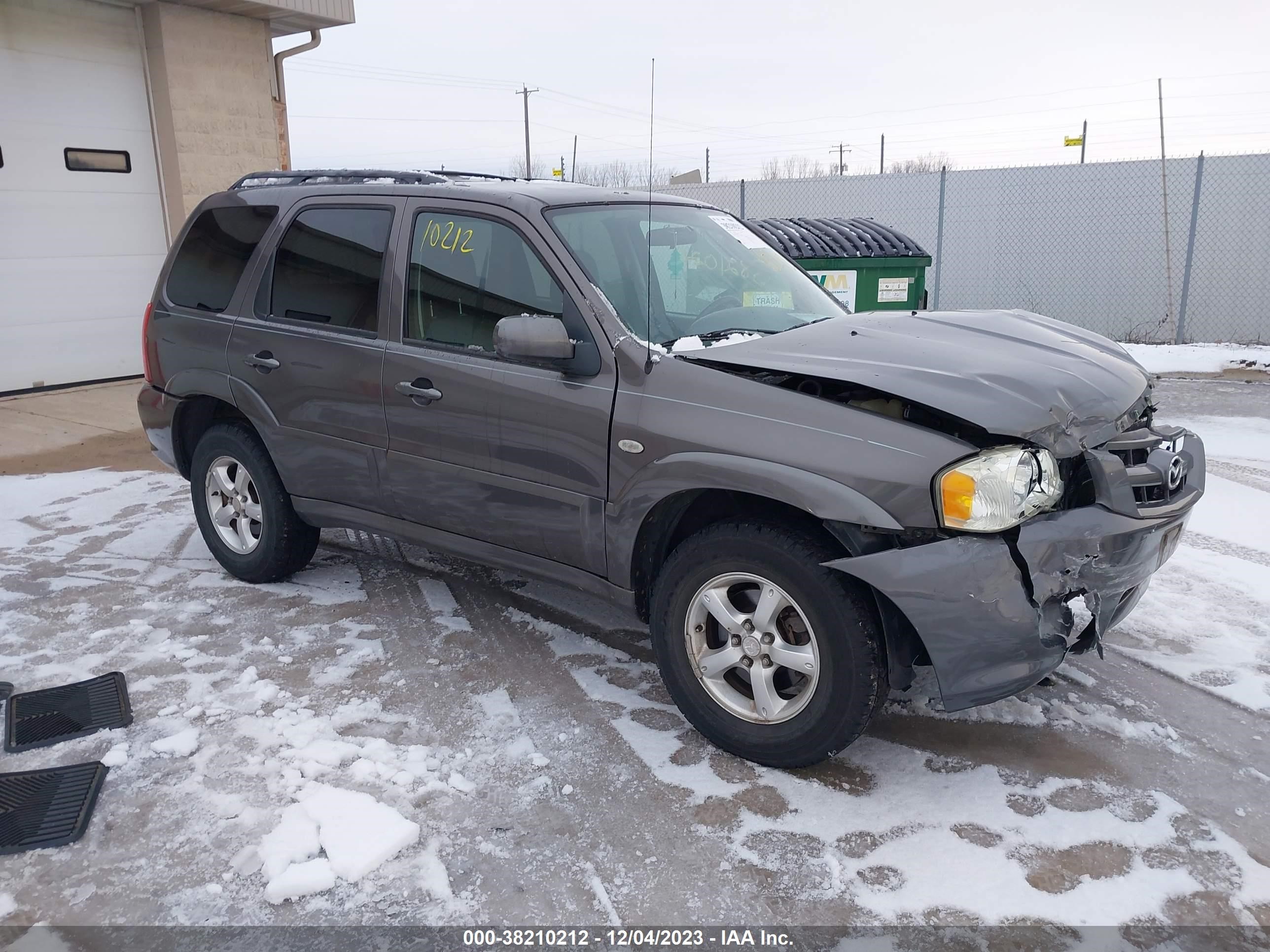 MAZDA TRIBUTE 2006 4f2yz04186km35079