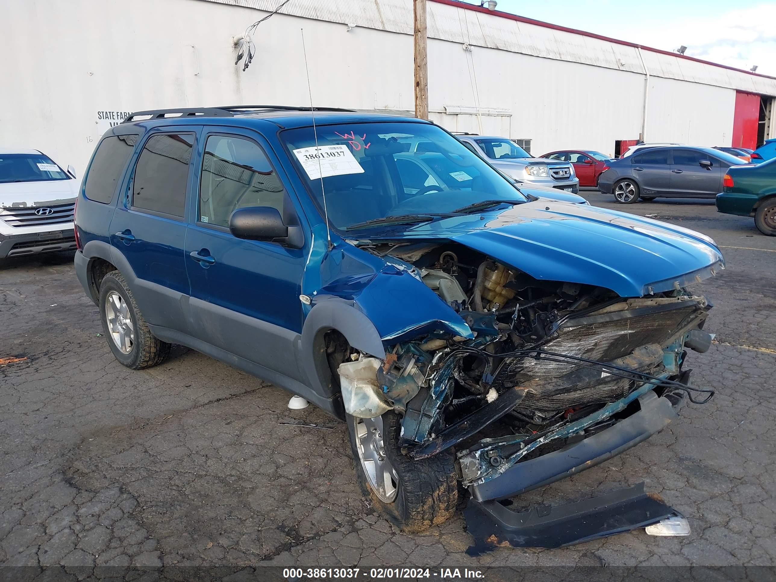 MAZDA TRIBUTE 2005 4f2yz92z05km01617