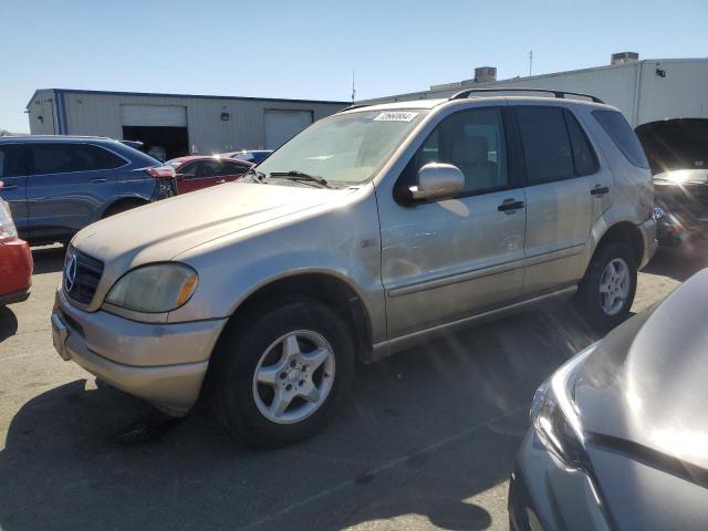 MERCEDES-BENZ ML 320 2001 4jgab54e01a274839