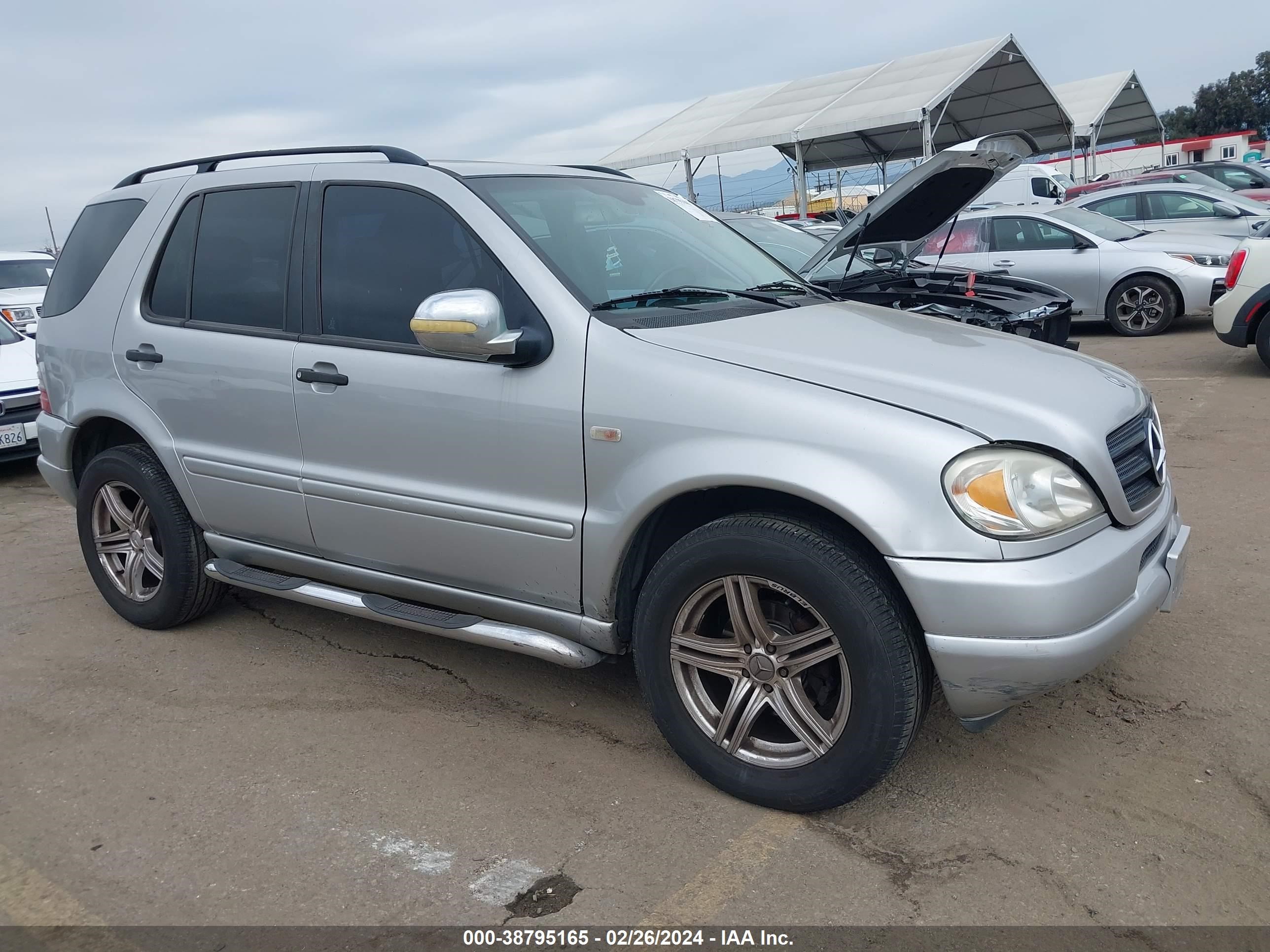 MERCEDES-BENZ NULL 2000 4jgab54e4ya210779