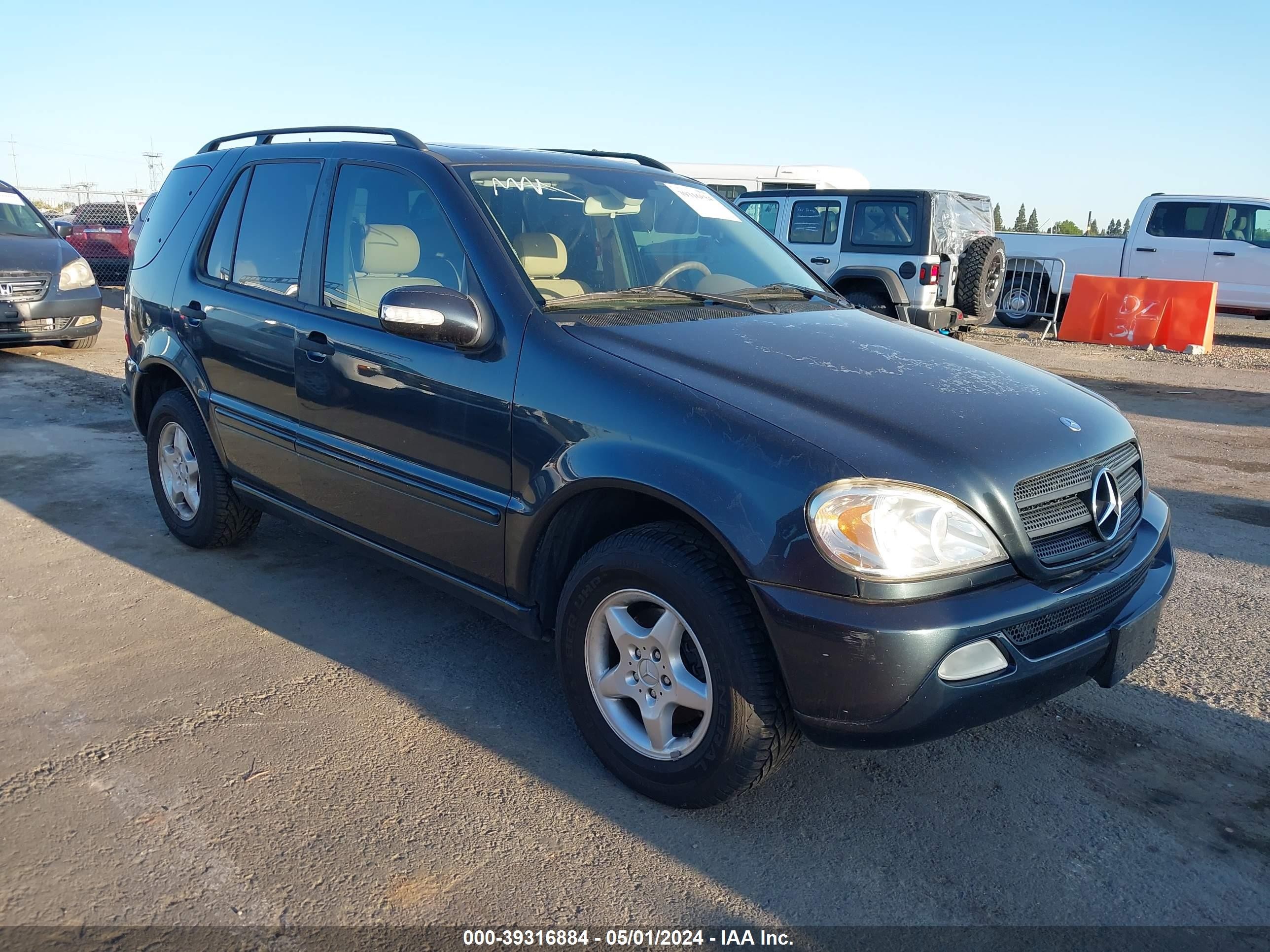 MERCEDES-BENZ NULL 2002 4jgab54e92a311386