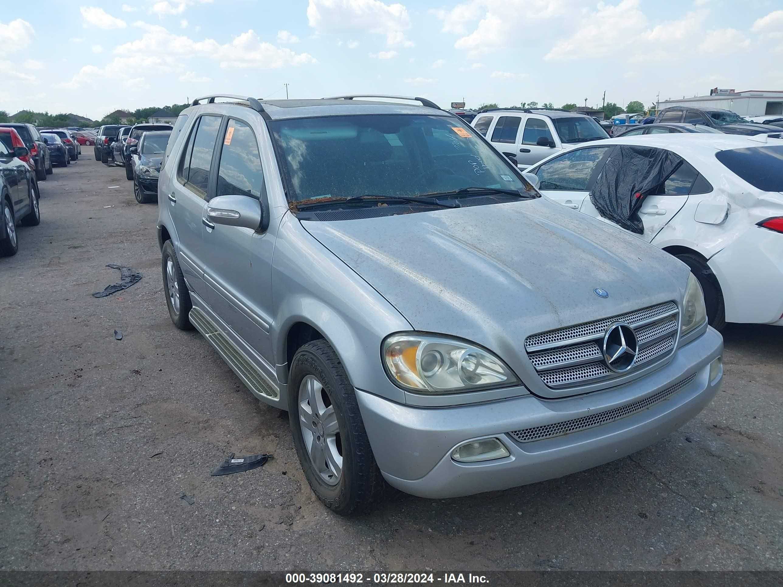 MERCEDES-BENZ NULL 2005 4jgab57e15a520539