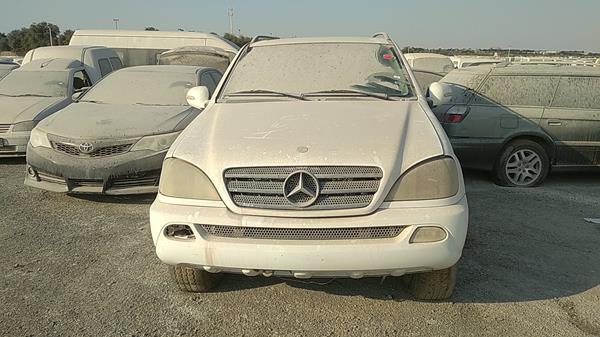 MERCEDES-BENZ ML 430 2001 4jgab72e51a278741