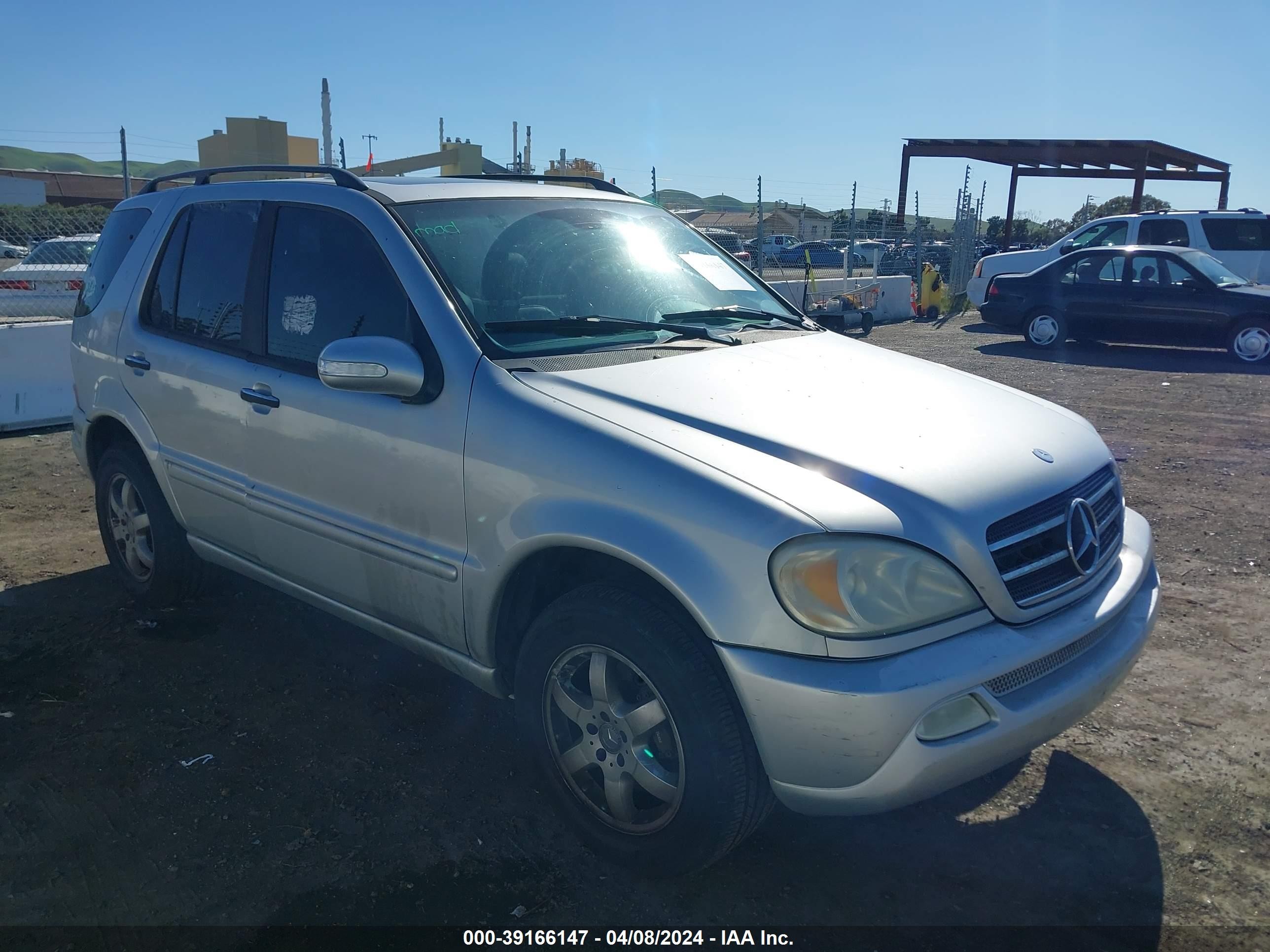 MERCEDES-BENZ NULL 2003 4jgab75e33a433270