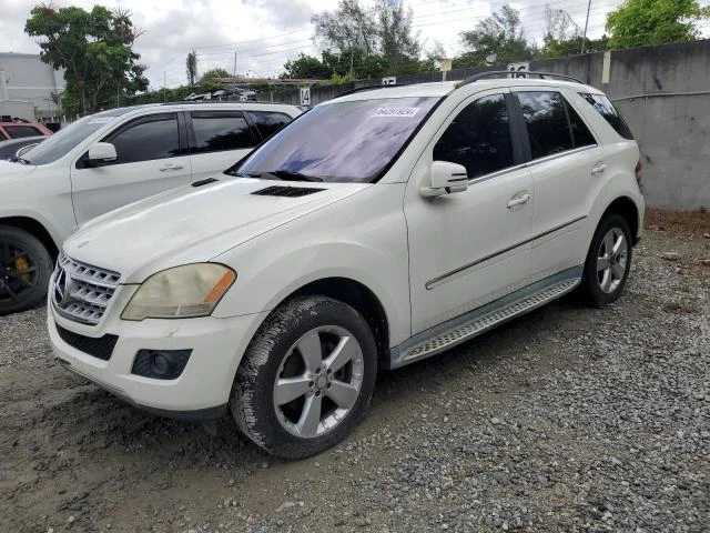 MERCEDES-BENZ ML 350 2011 4jgbb5gb2ba681424