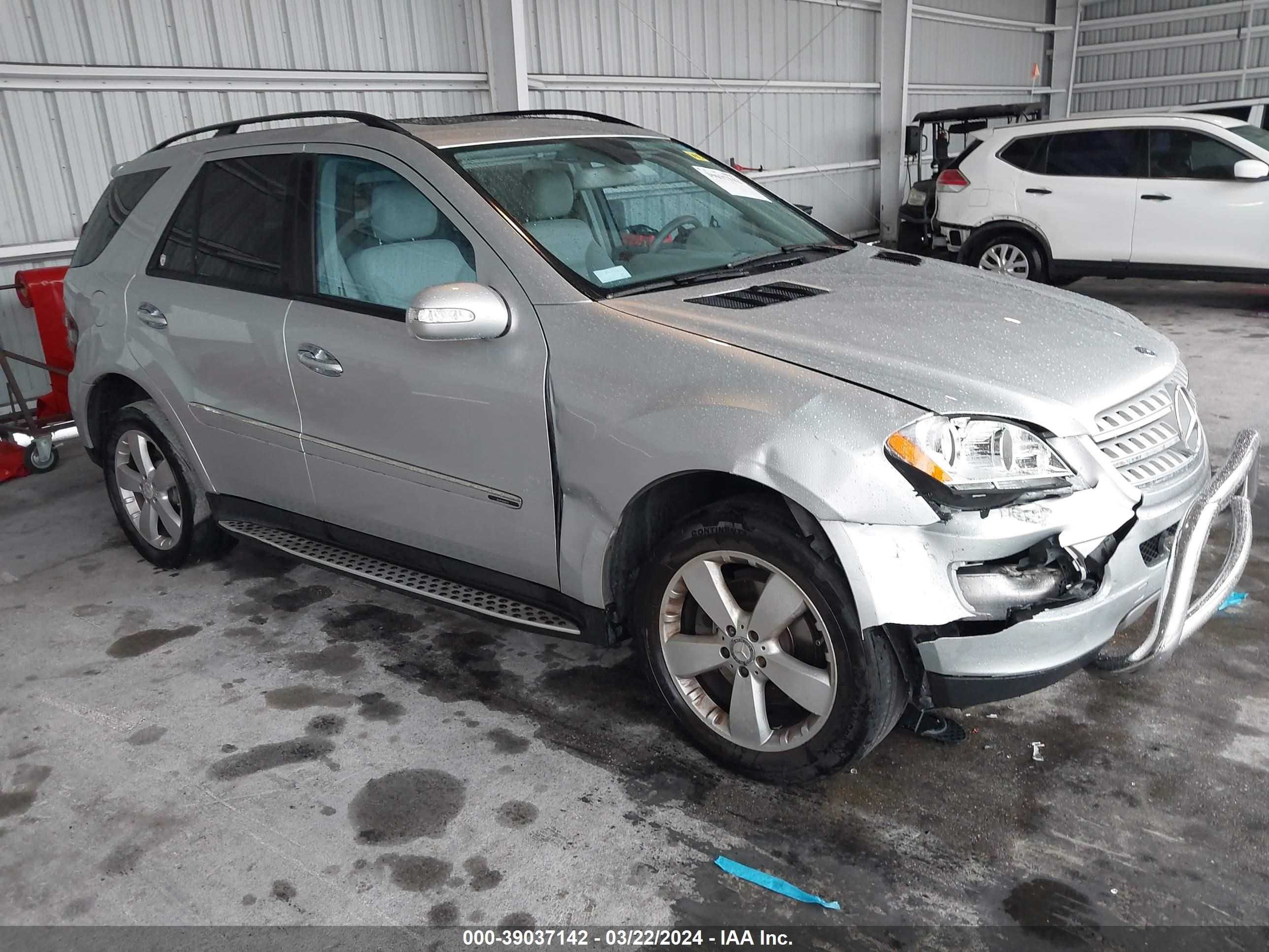 MERCEDES-BENZ NULL 2008 4jgbb86e78a416570