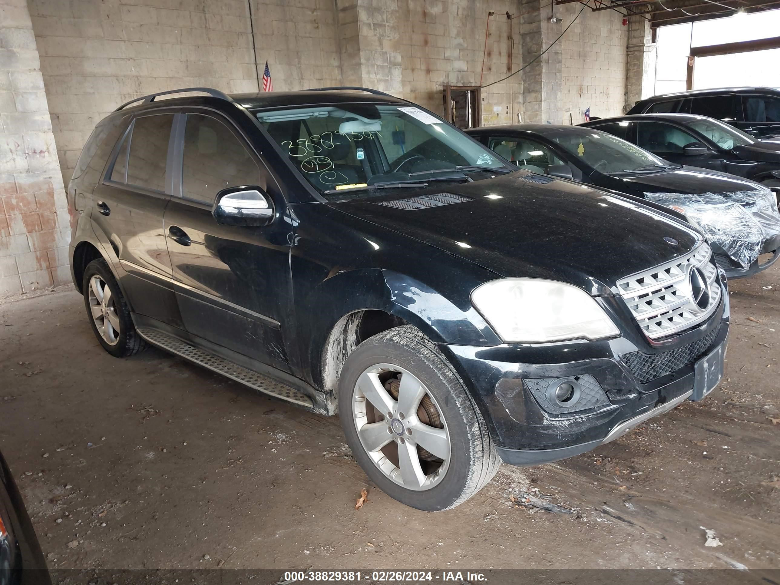 MERCEDES-BENZ NULL 2009 4jgbb86e89a530496