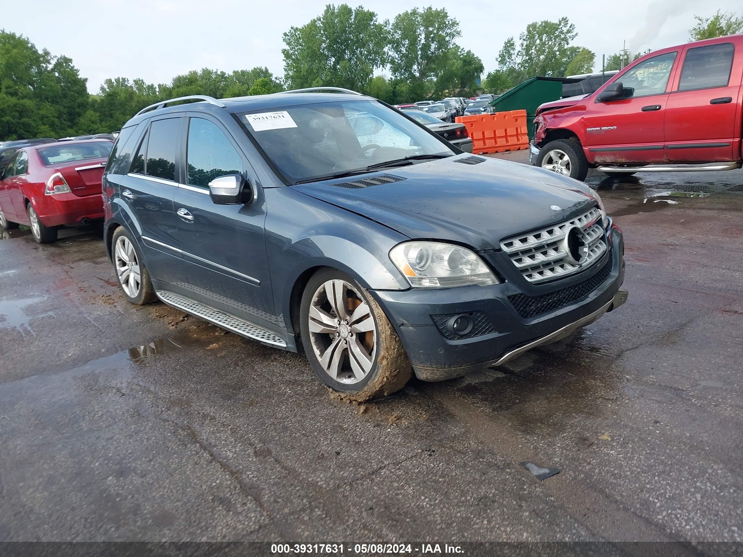 MERCEDES-BENZ NULL 2010 4jgbb8gb8aa547615