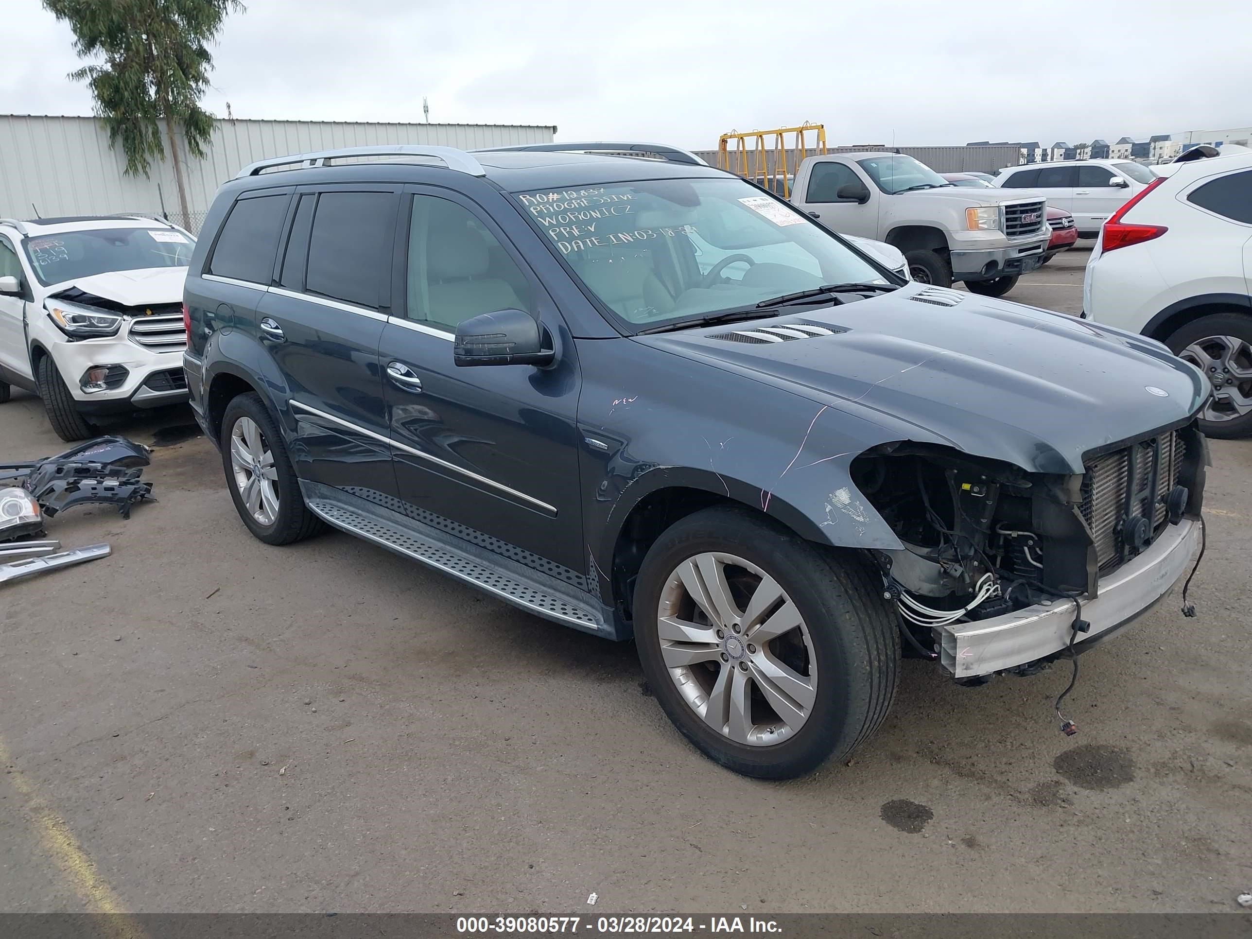 MERCEDES-BENZ NULL 2011 4jgbf2fe6ba693736