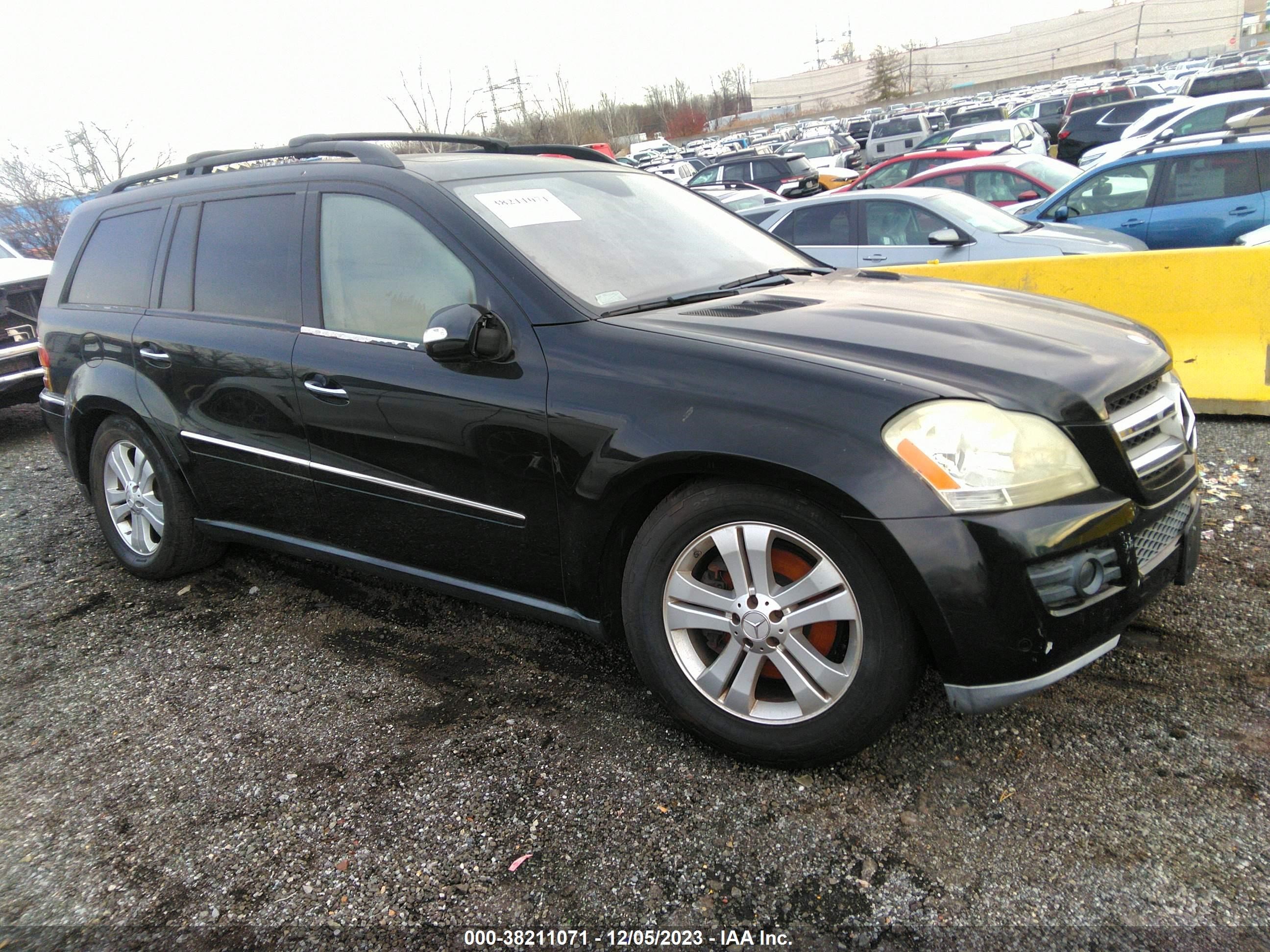 MERCEDES-BENZ GL-KLASSE 2007 4jgbf71e17a271918