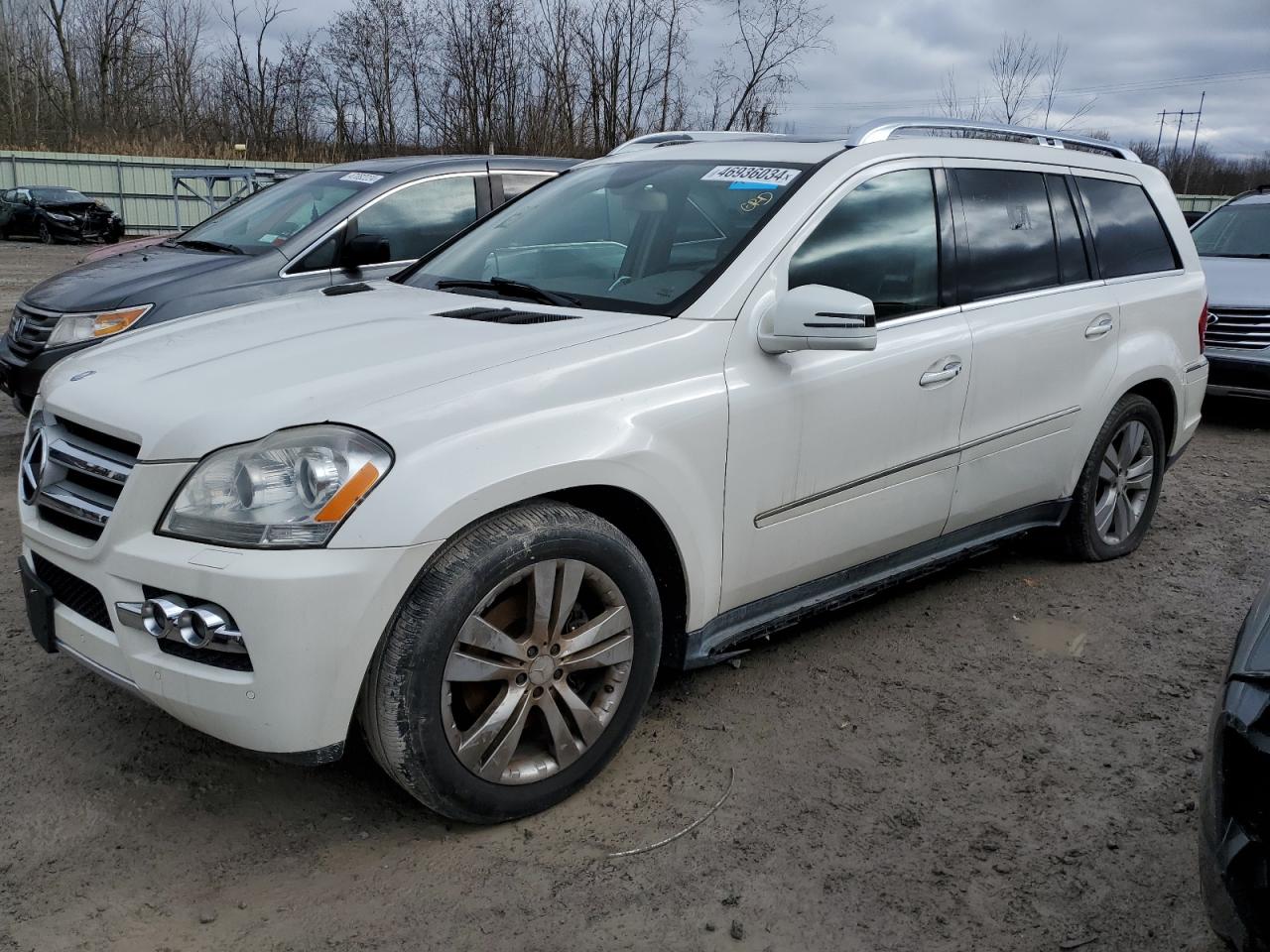 MERCEDES-BENZ GL-KLASSE 2011 4jgbf7be2ba654676