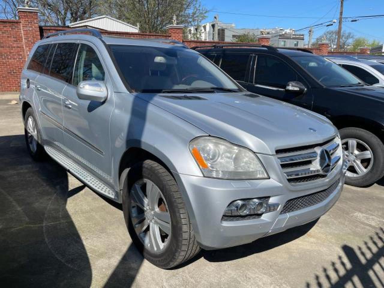 MERCEDES-BENZ GL 450 4MA 2010 4jgbf7be7aa538923