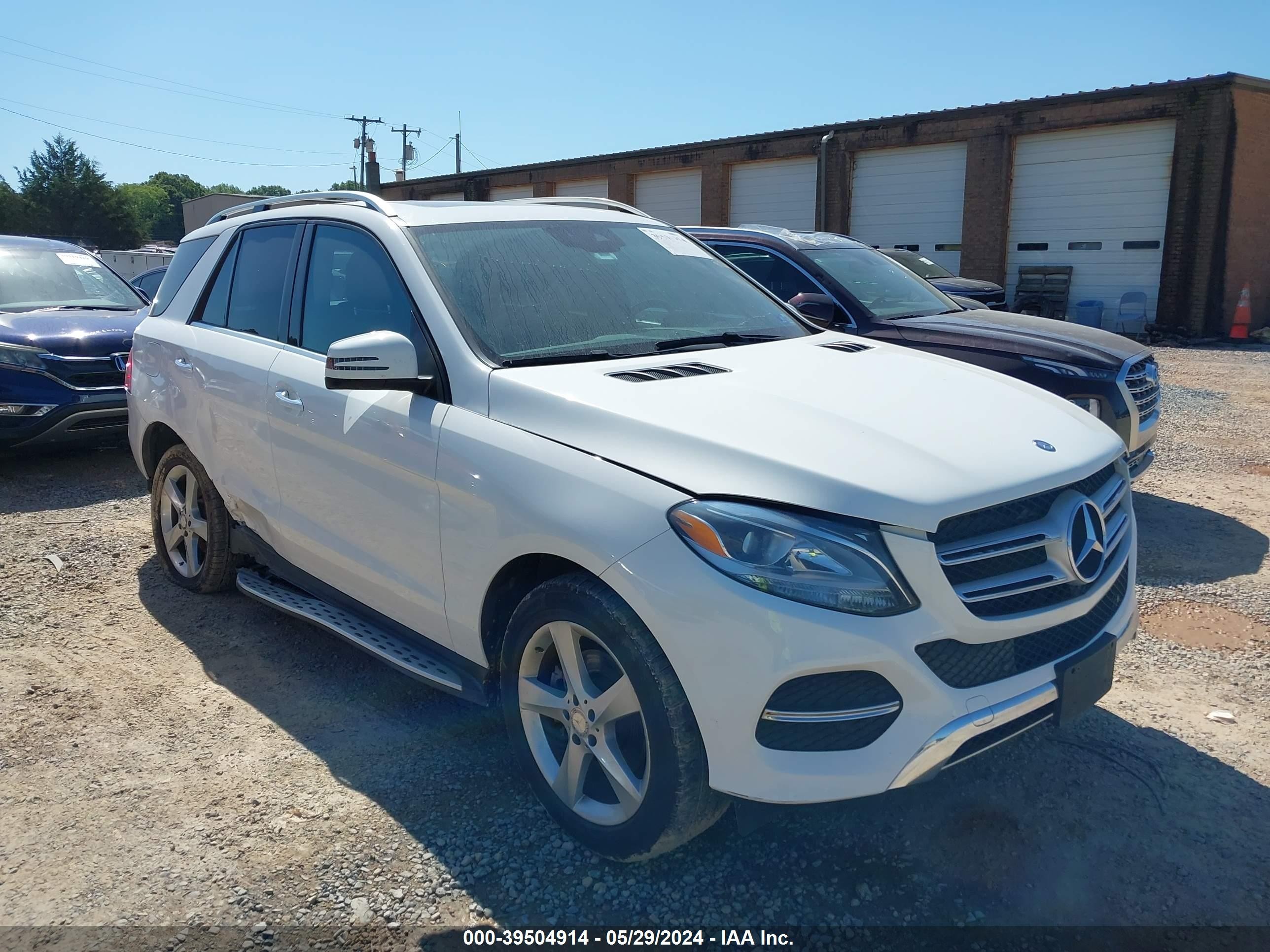 MERCEDES-BENZ NULL 2016 4jgda5hb0ga799392