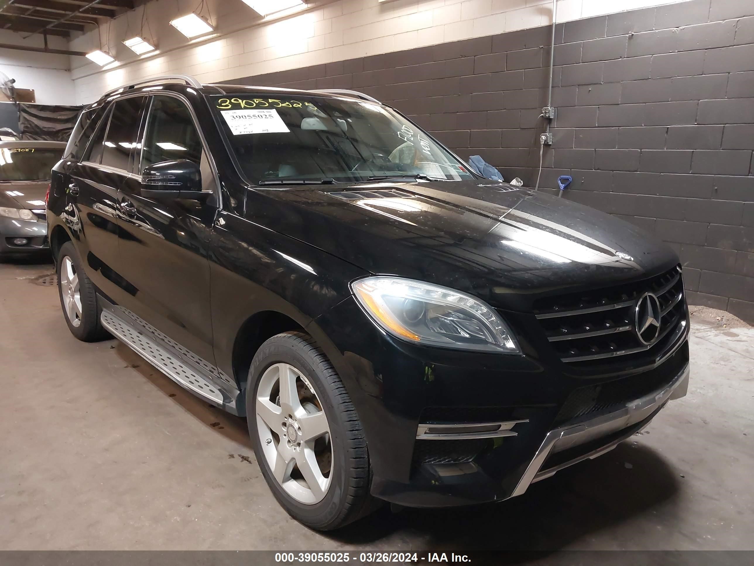 MERCEDES-BENZ NULL 2014 4jgda5hb3ea275389