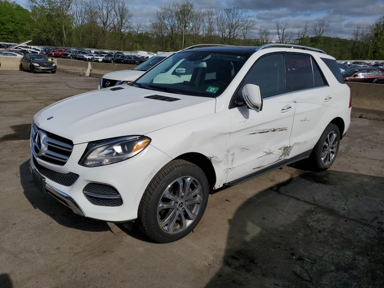 MERCEDES-BENZ GLE 2016 4jgda5hb5ga640898