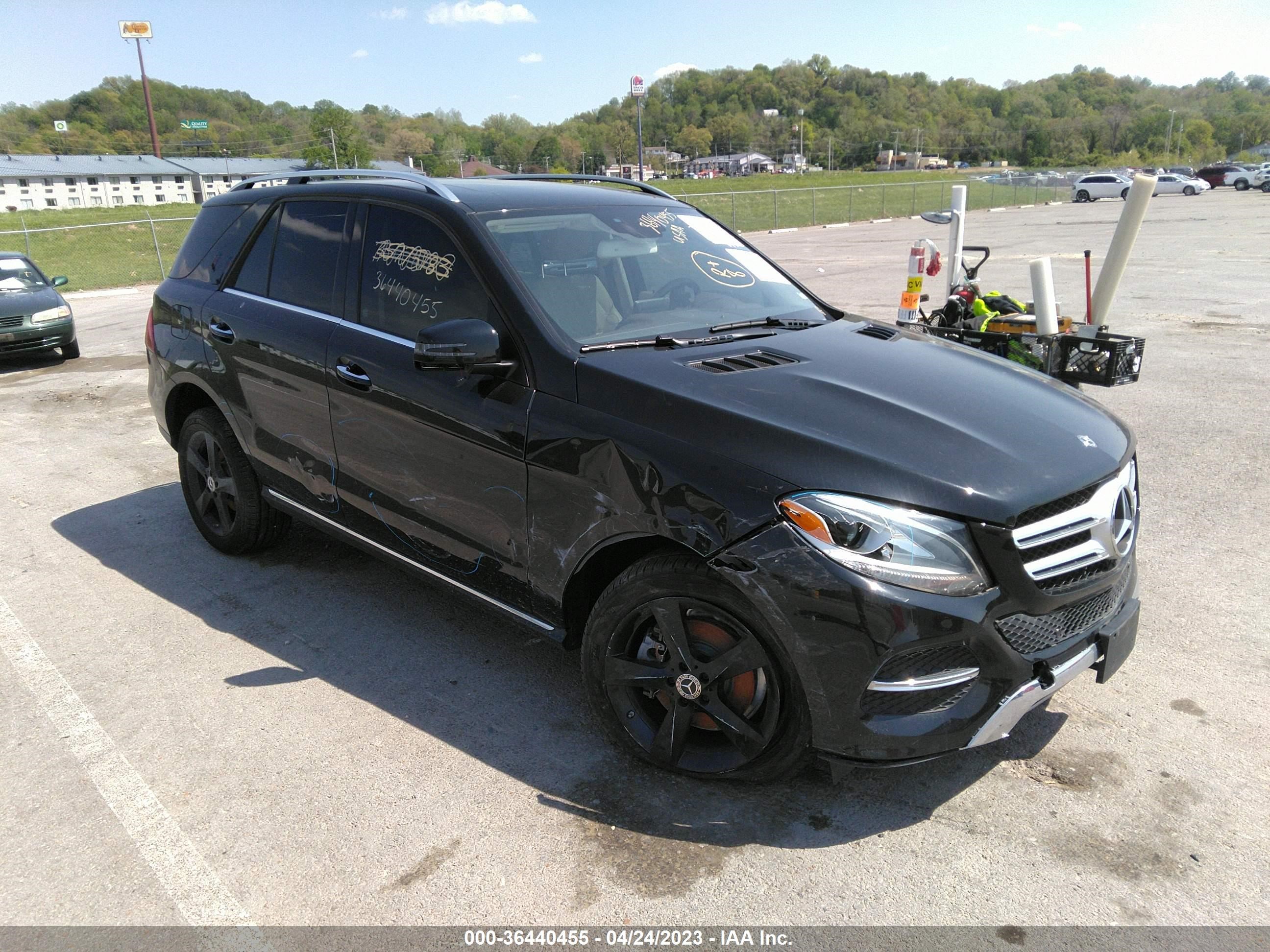 MERCEDES-BENZ GLE 2017 4jgda5hbxha955262