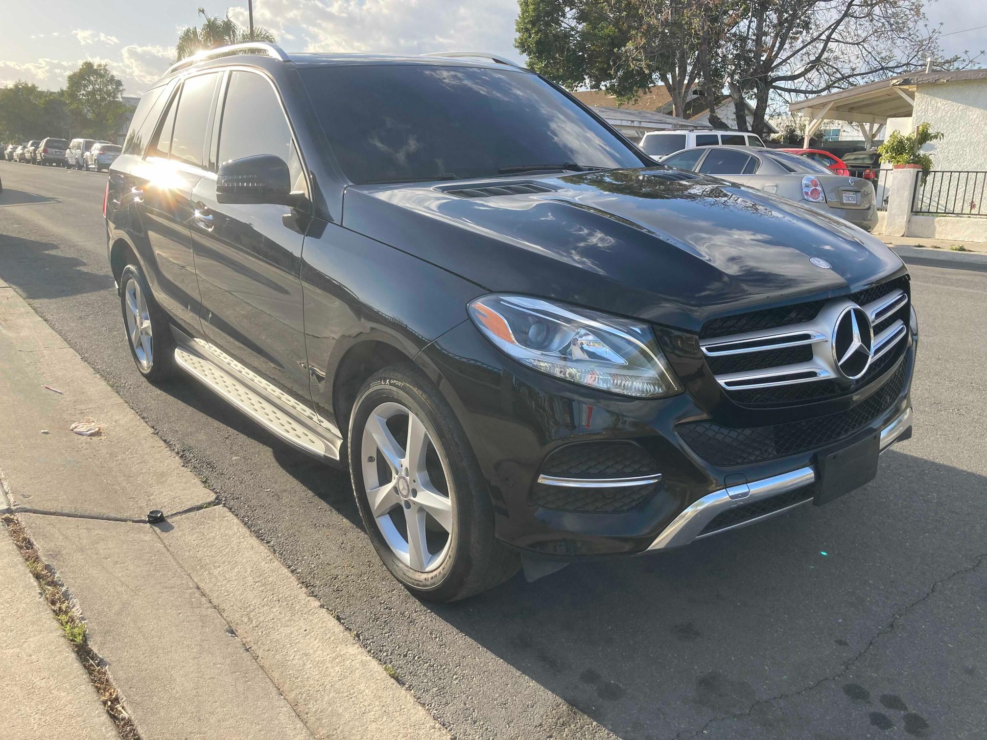 MERCEDES-BENZ GLE 2017 4jgda5jb5ha823665