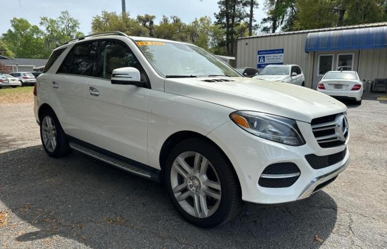 MERCEDES-BENZ GLE 2017 4jgda5jbxha881741