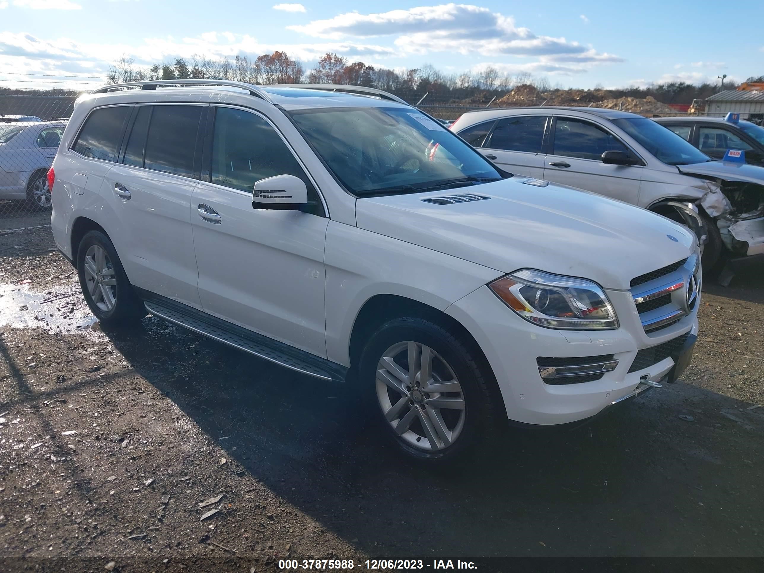 MERCEDES-BENZ GL-KLASSE 2015 4jgdf6ee5fa551899