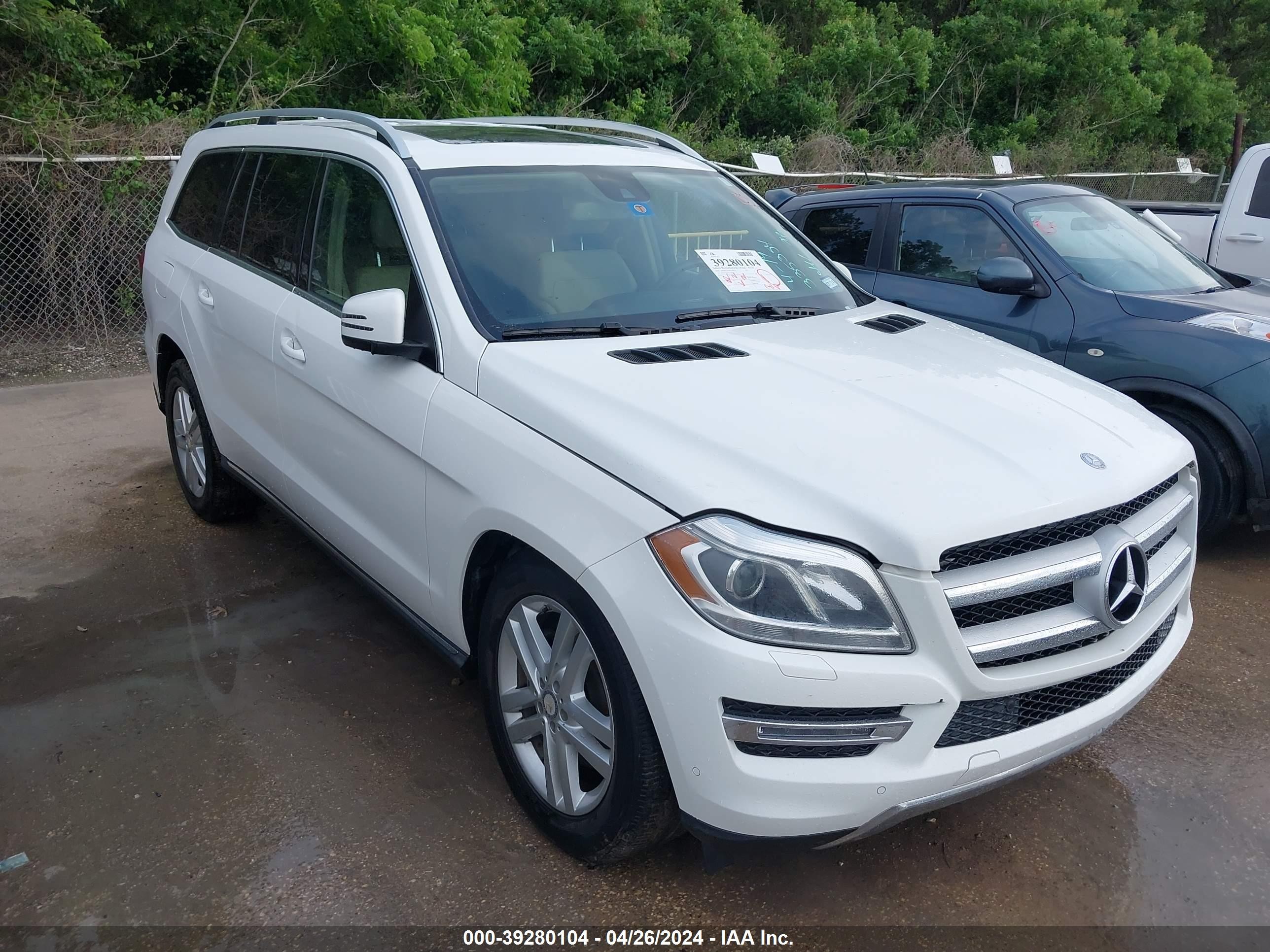 MERCEDES-BENZ NULL 2014 4jgdf7ce2ea335354