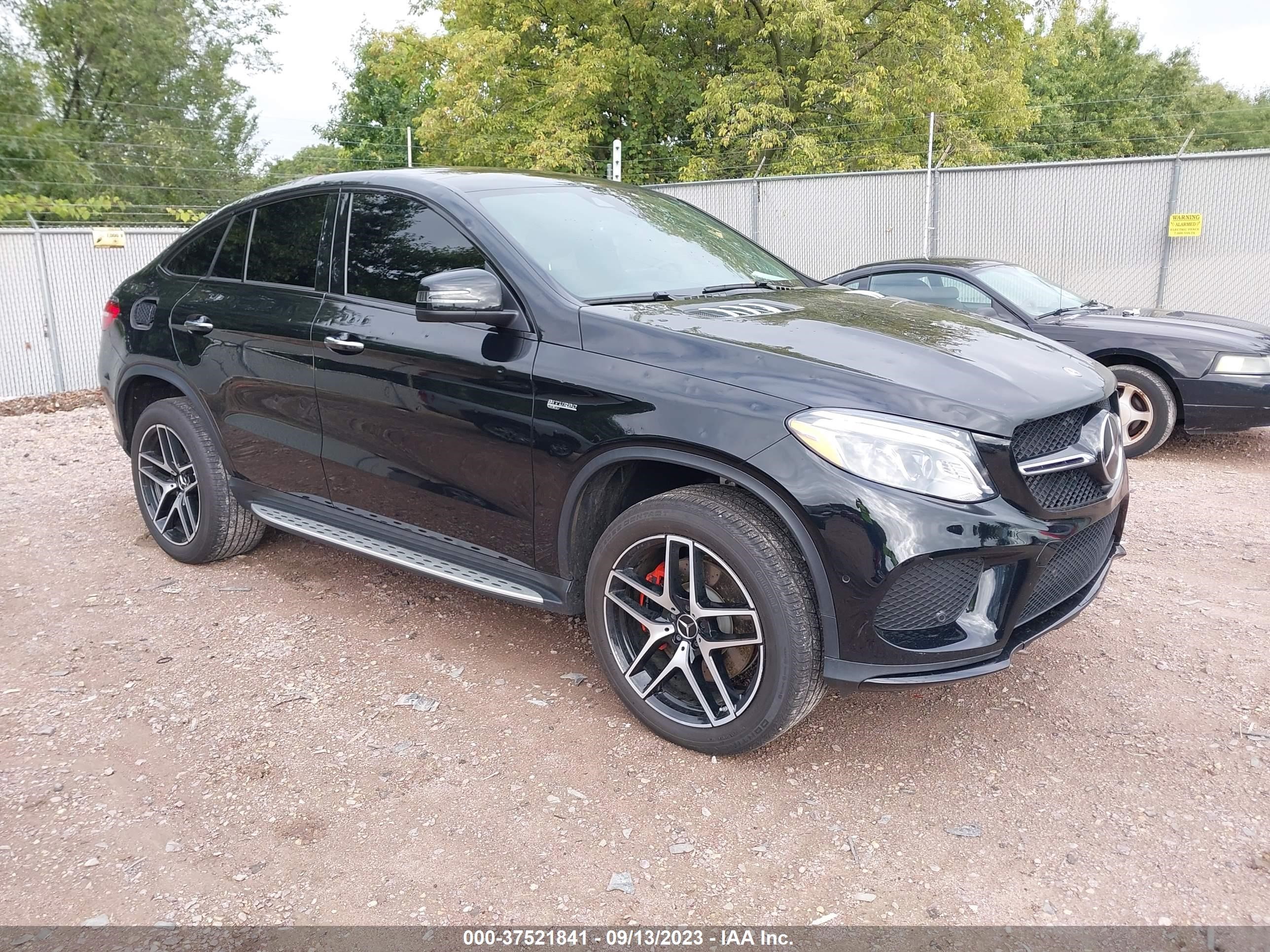 MERCEDES-BENZ GLE 2019 4jged6eb6ka138108