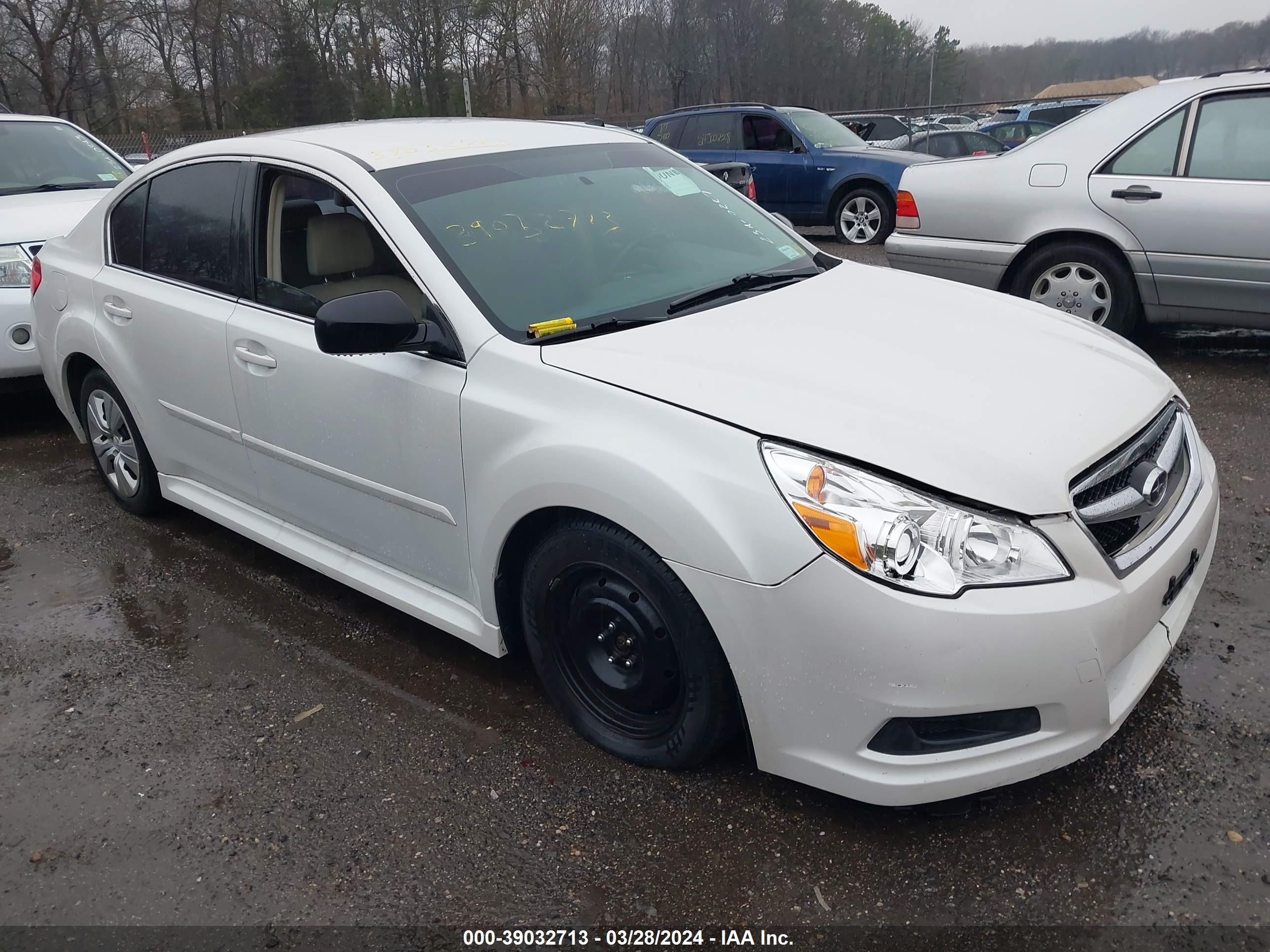 SUBARU LEGACY 2011 4s3bmba61b3238811