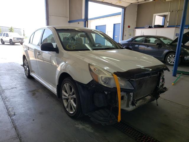 SUBARU LEGACY 2.5 2014 4s3bmba6xe3002601