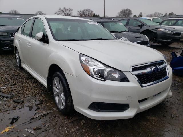 SUBARU LEGACY 2.5 2014 4s3bmbc64e3006849