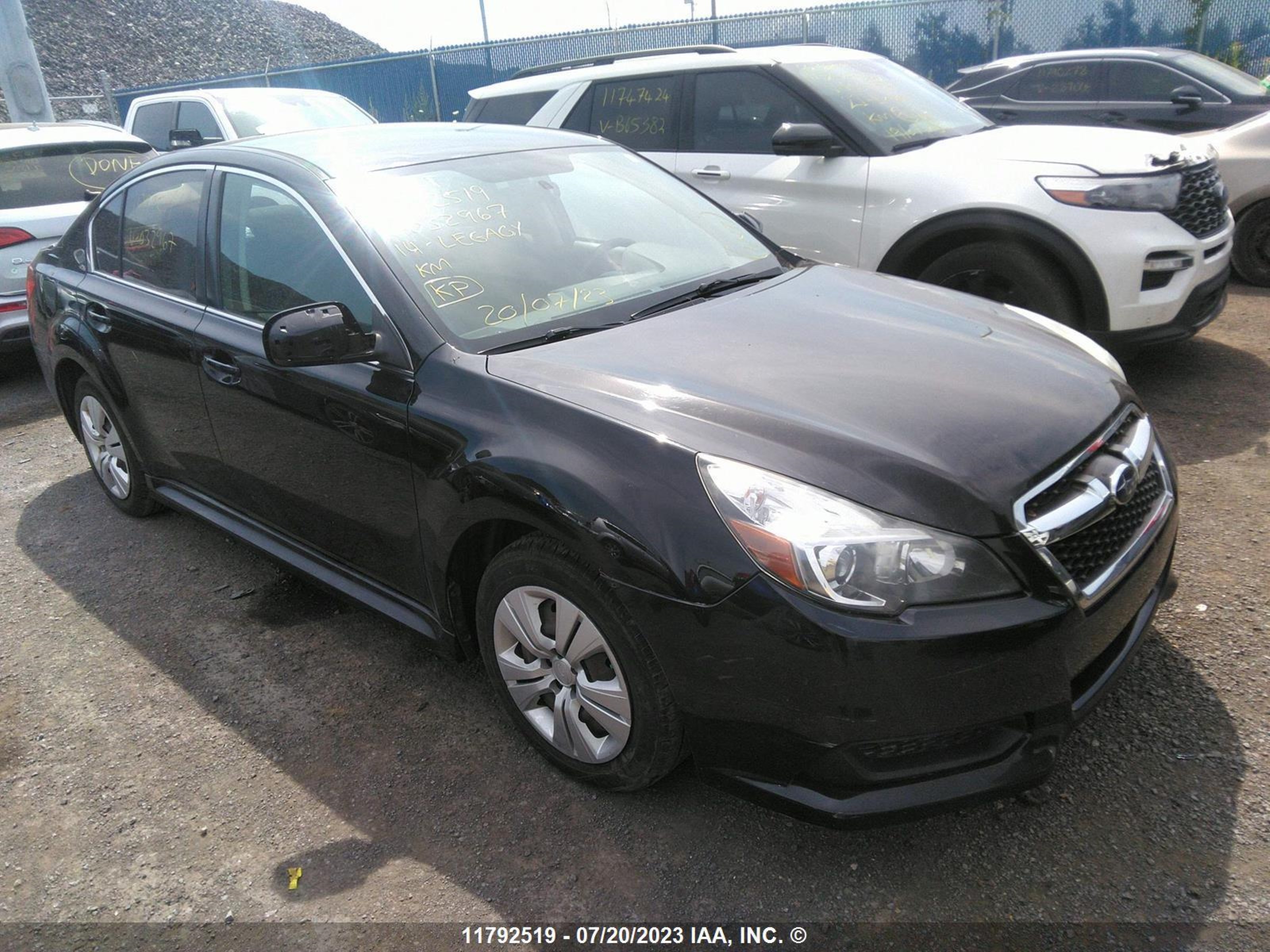 SUBARU LEGACY 2014 4s3bmga63e1032967