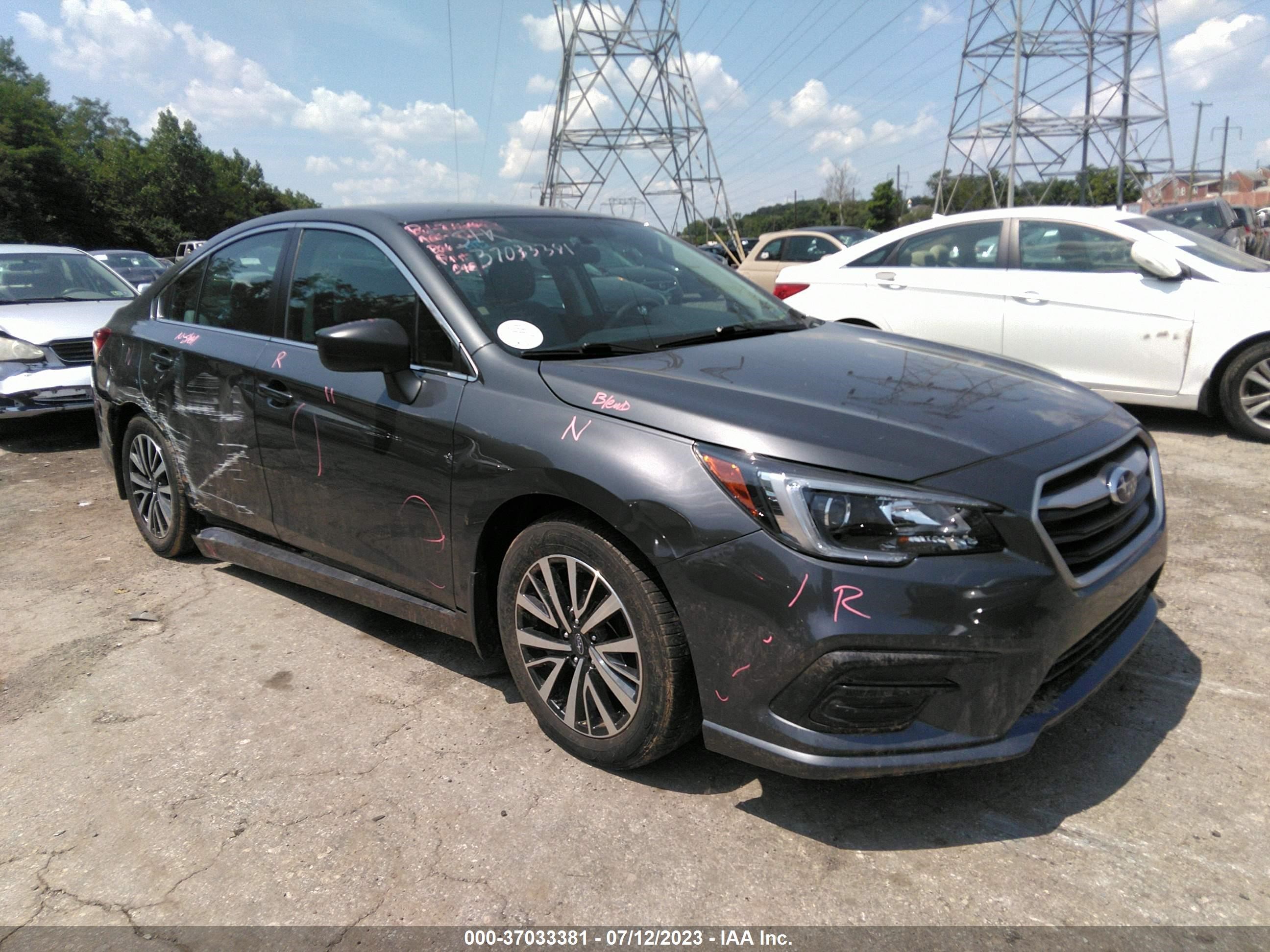 SUBARU LEGACY 2018 4s3bnab65j3007933