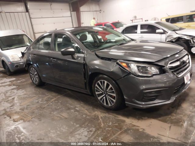 SUBARU LEGACY 2018 4s3bnab67j3022515