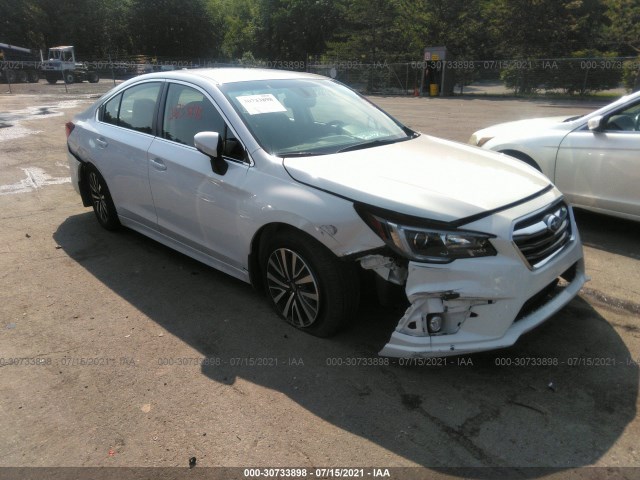 SUBARU LEGACY 2019 4s3bnaf66k3025112