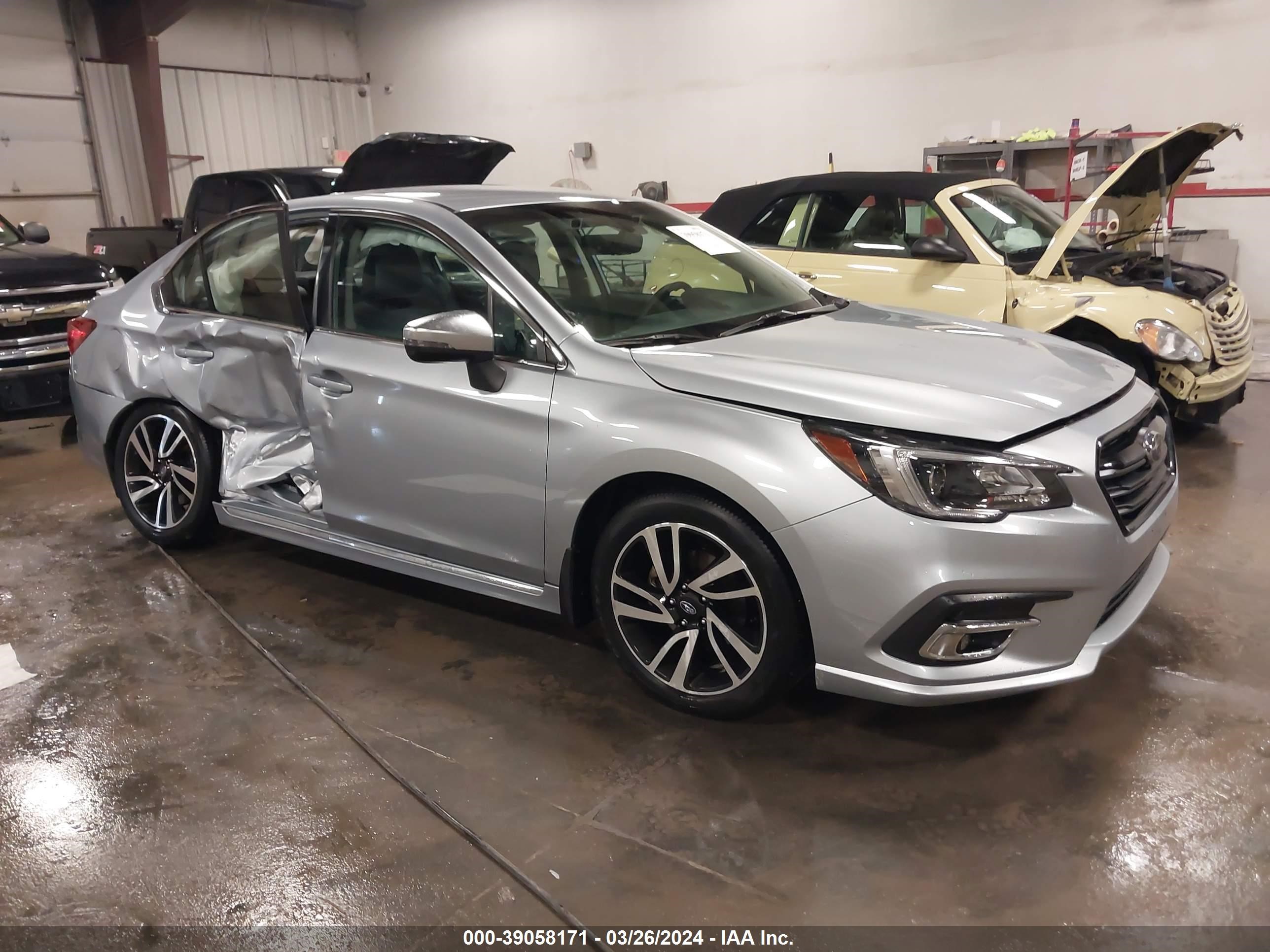 SUBARU LEGACY 2019 4s3bnar62k3011705