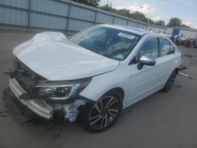 SUBARU LEGACY SPO 2018 4s3bnas67j3028833