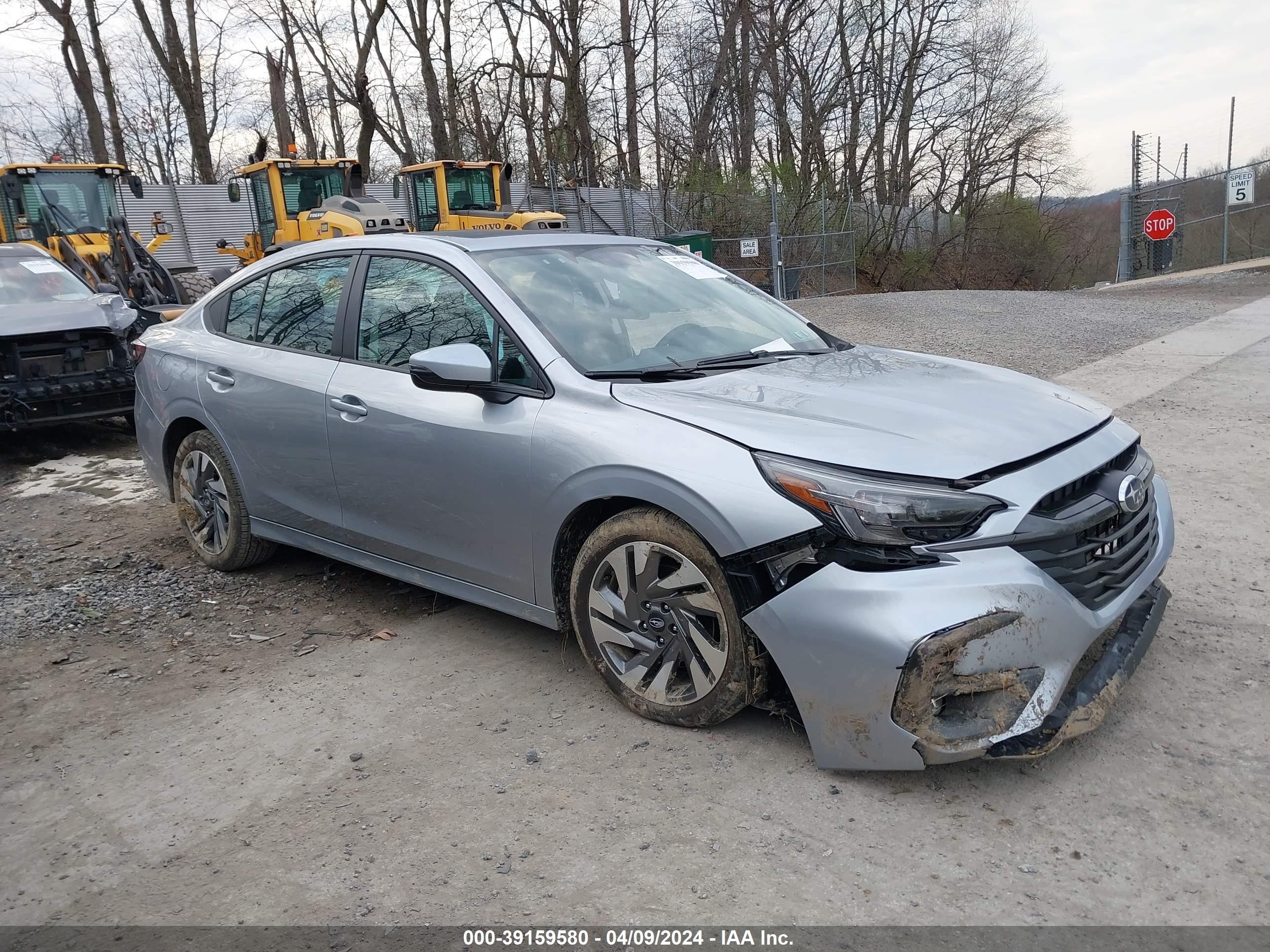 SUBARU LEGACY 2024 4s3bwan64r3005501