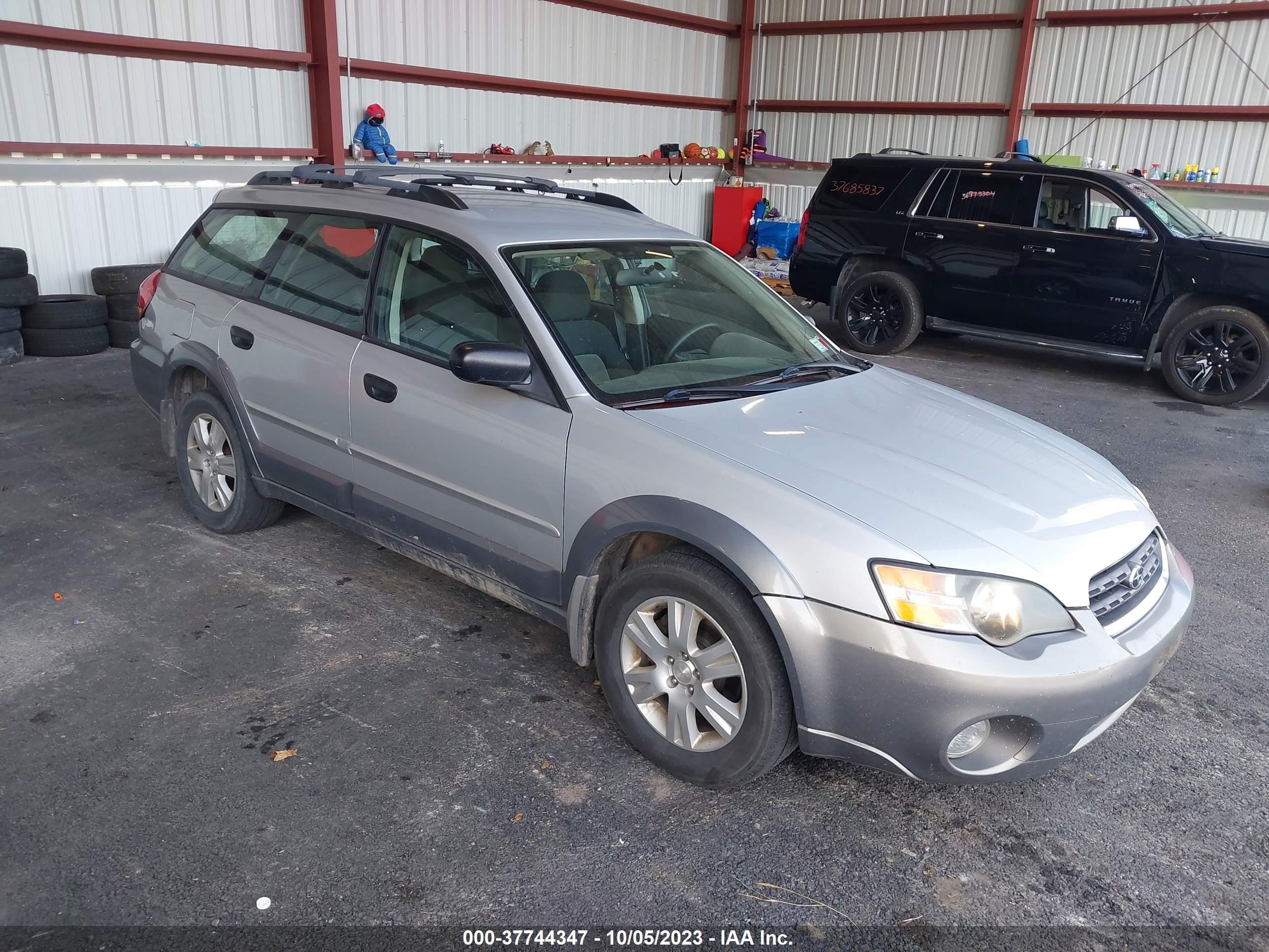 SUBARU LEGACY 2005 4s4bp61c557385453