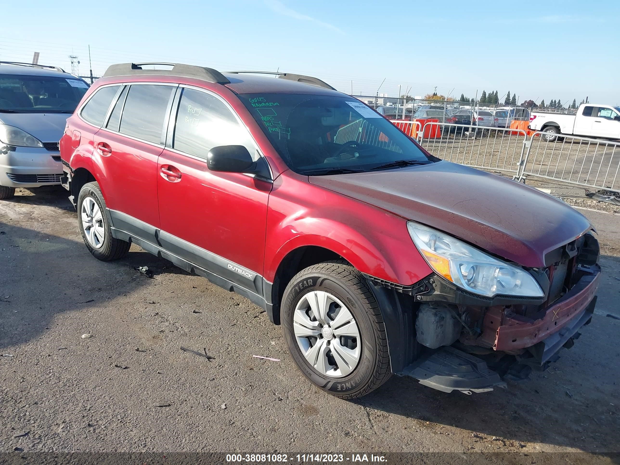 SUBARU OUTBACK 2013 4s4brbac5d3216400