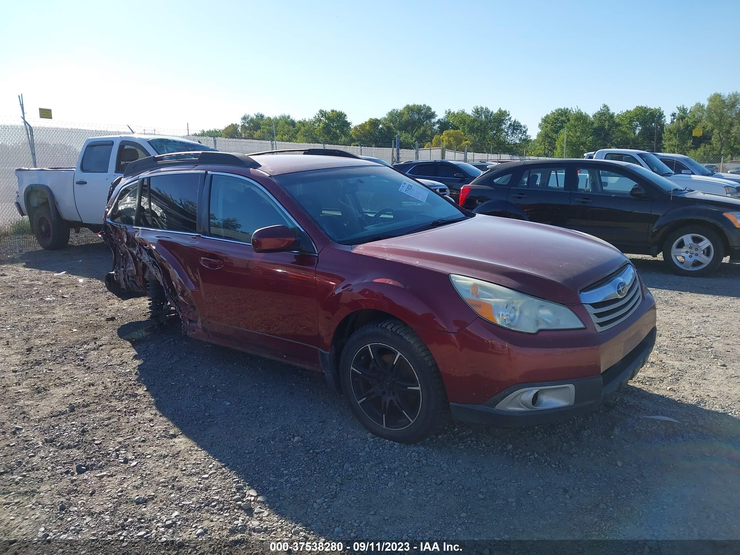 SUBARU OUTBACK 2011 4s4brbcc3b3395949