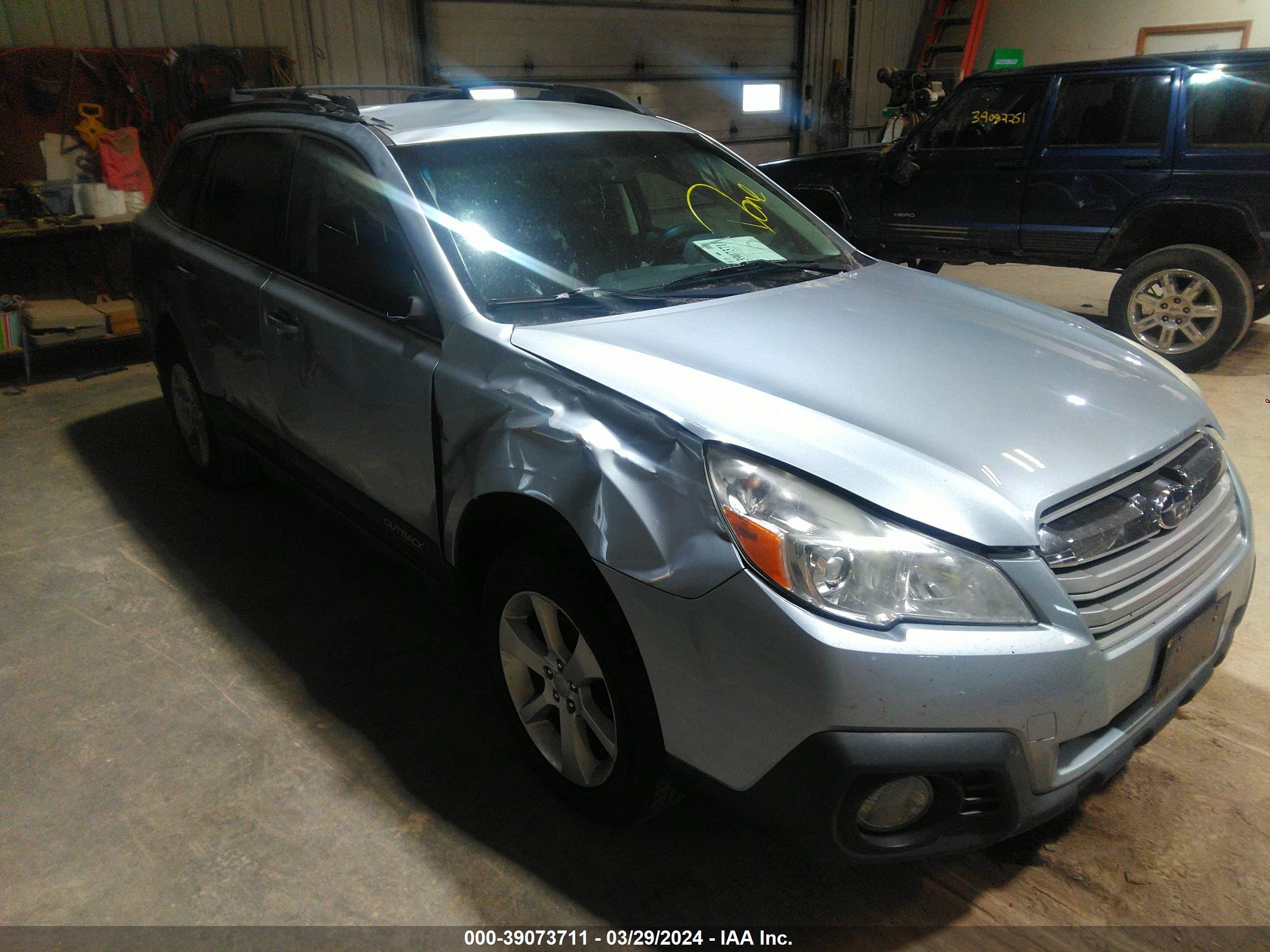 SUBARU OUTBACK 2014 4s4brbcc3e3218290