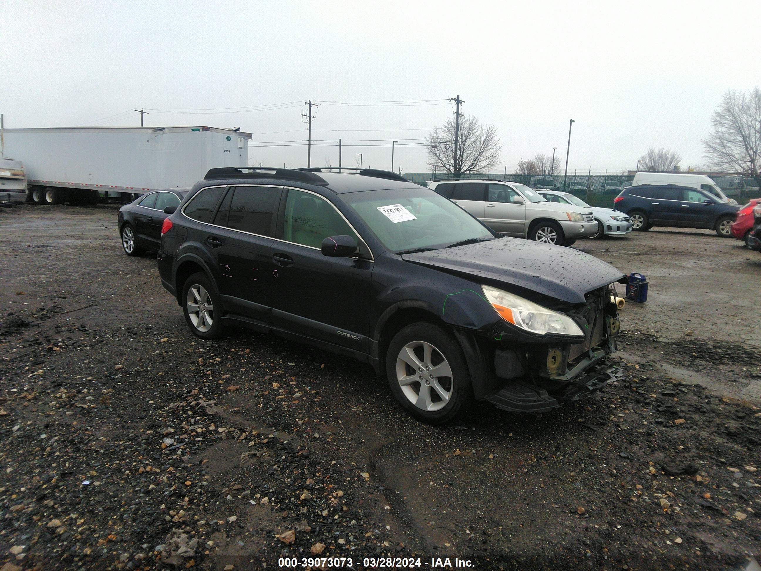 SUBARU OUTBACK 2014 4s4brbcc8e3234856