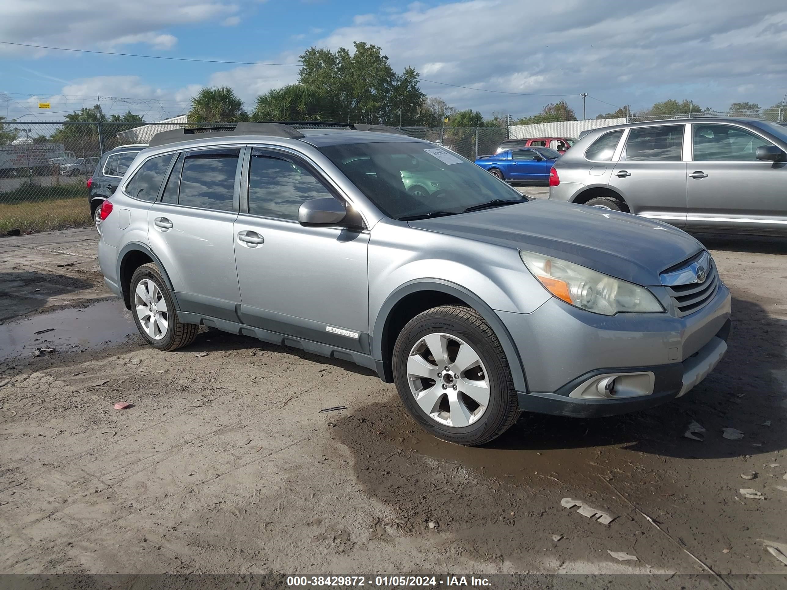 SUBARU OUTBACK 2010 4s4brbhc0a3385077