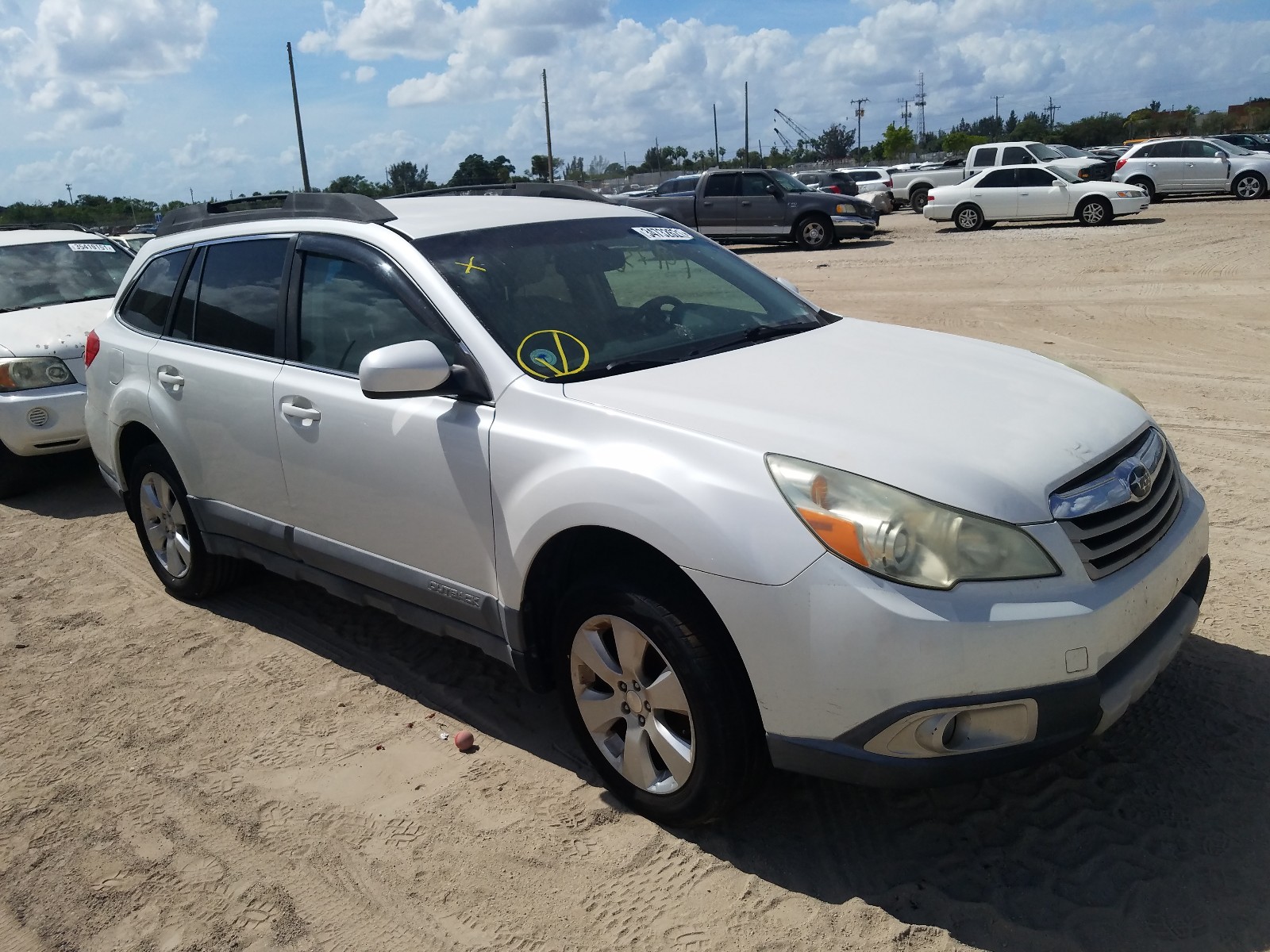 SUBARU OUTBACK 2. 2010 4s4brbjc3a3386170