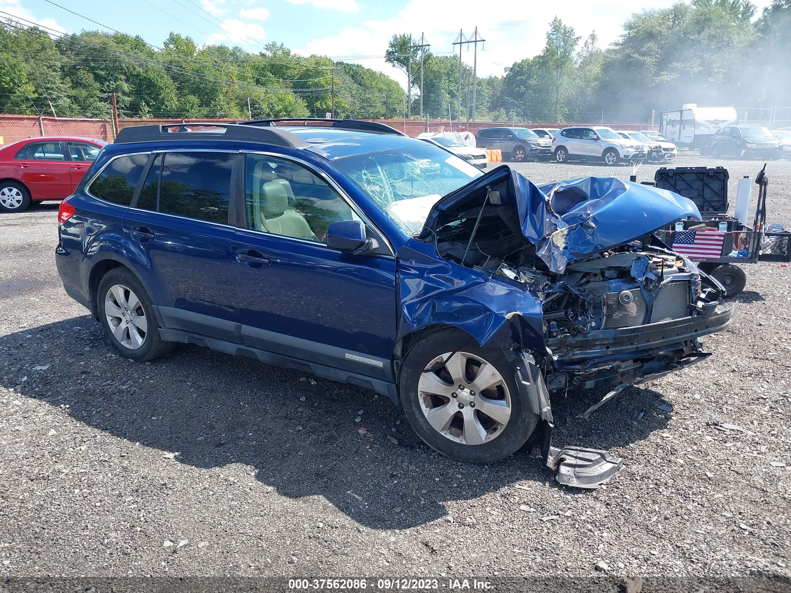 SUBARU OUTBACK 2011 4s4brbkc1b3357413