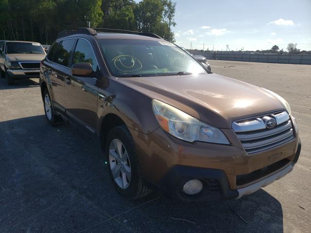 SUBARU OUTBACK 2. 2013 4s4brbkc4d3323128