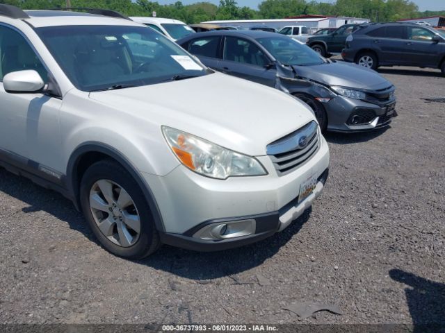 SUBARU OUTBACK 2011 4s4brbkc5b3343417