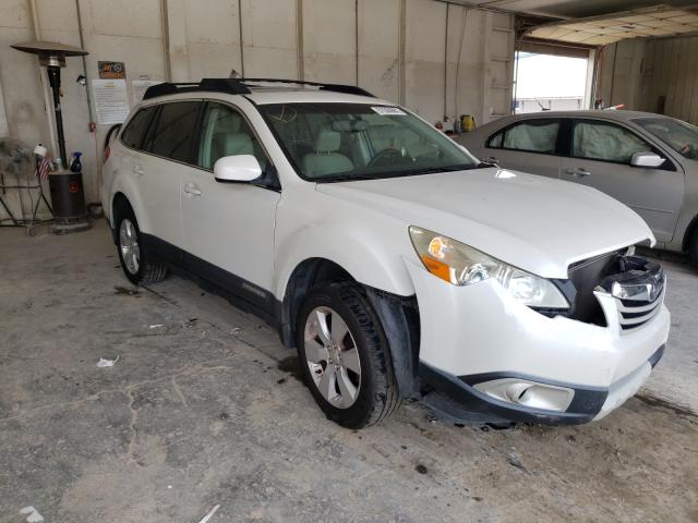 SUBARU OUTBACK 2. 2011 4s4brbkc5b3388275